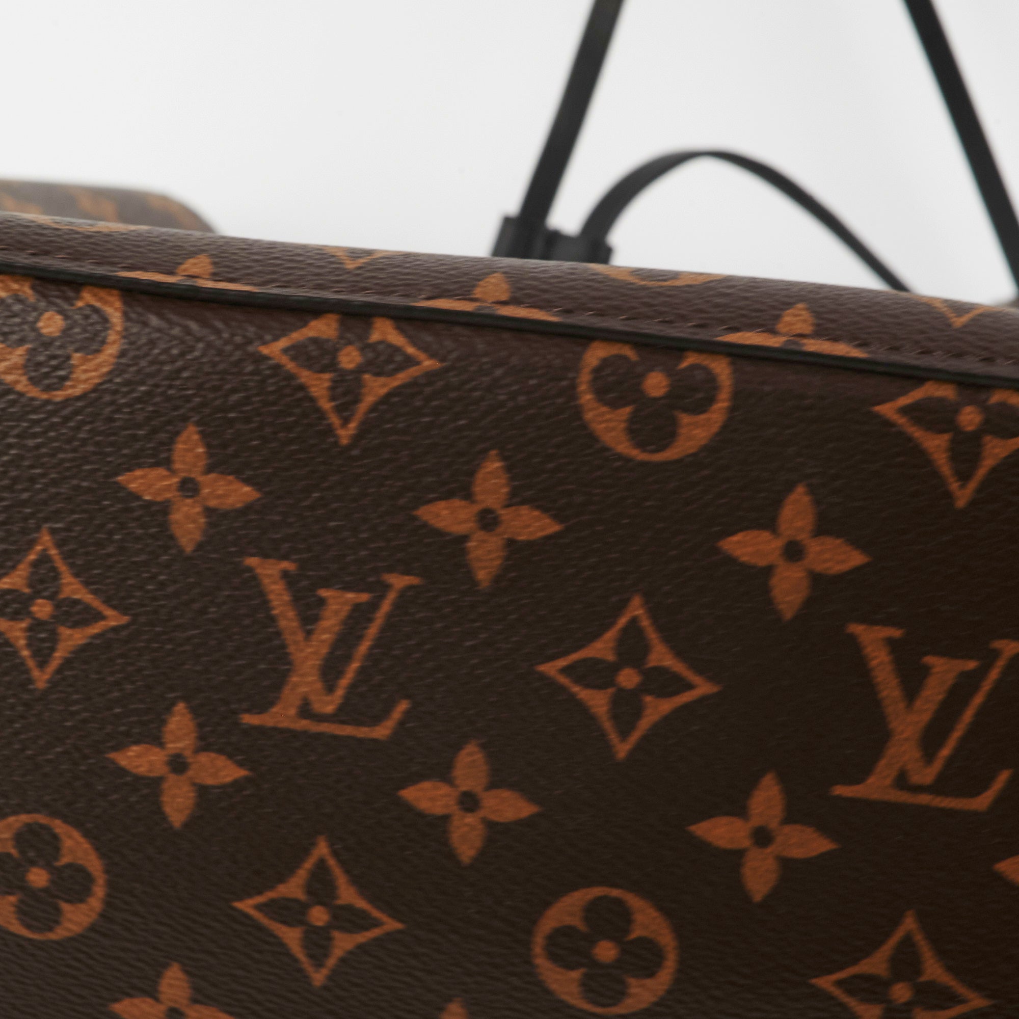 Louis Vuitton Neo Noe Monogram Black