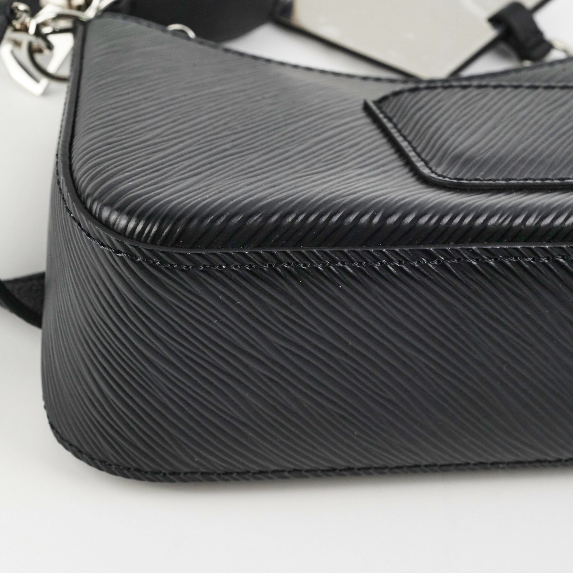 Louis Vuitton Marellini Black