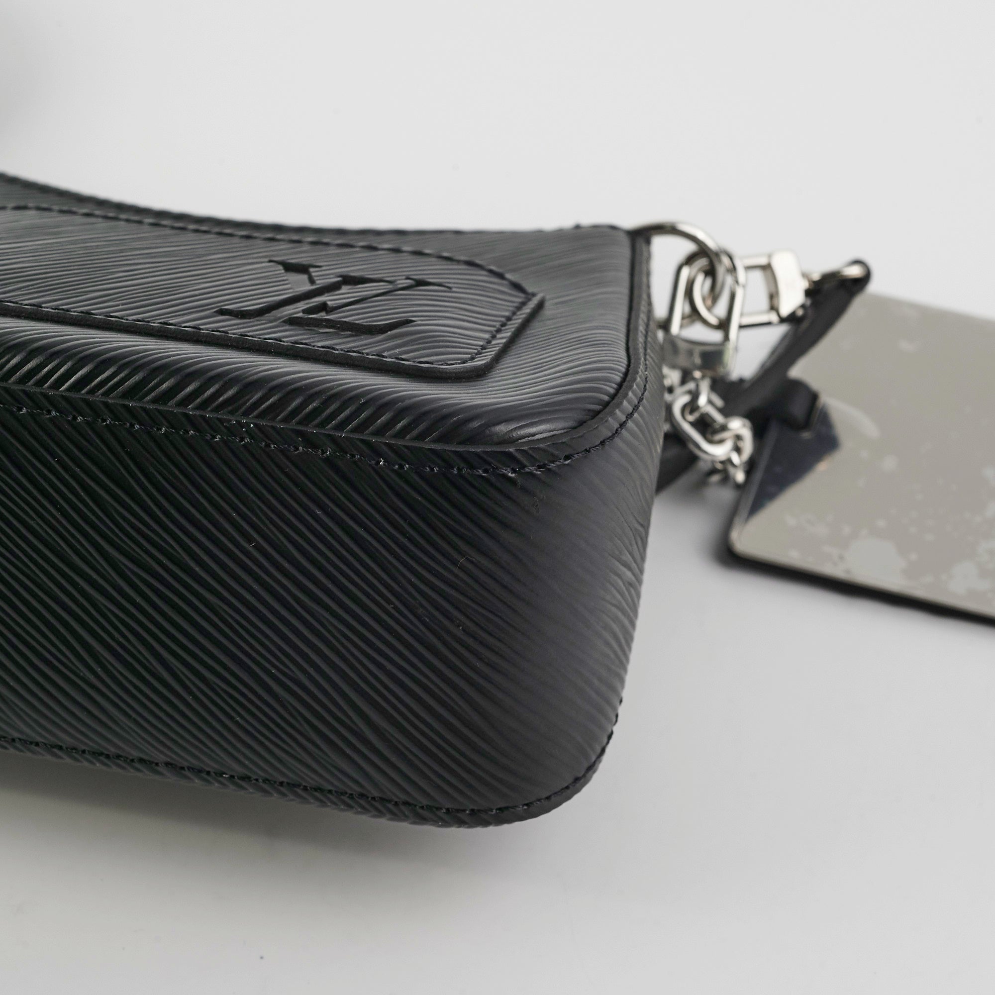 Louis Vuitton Marellini Black