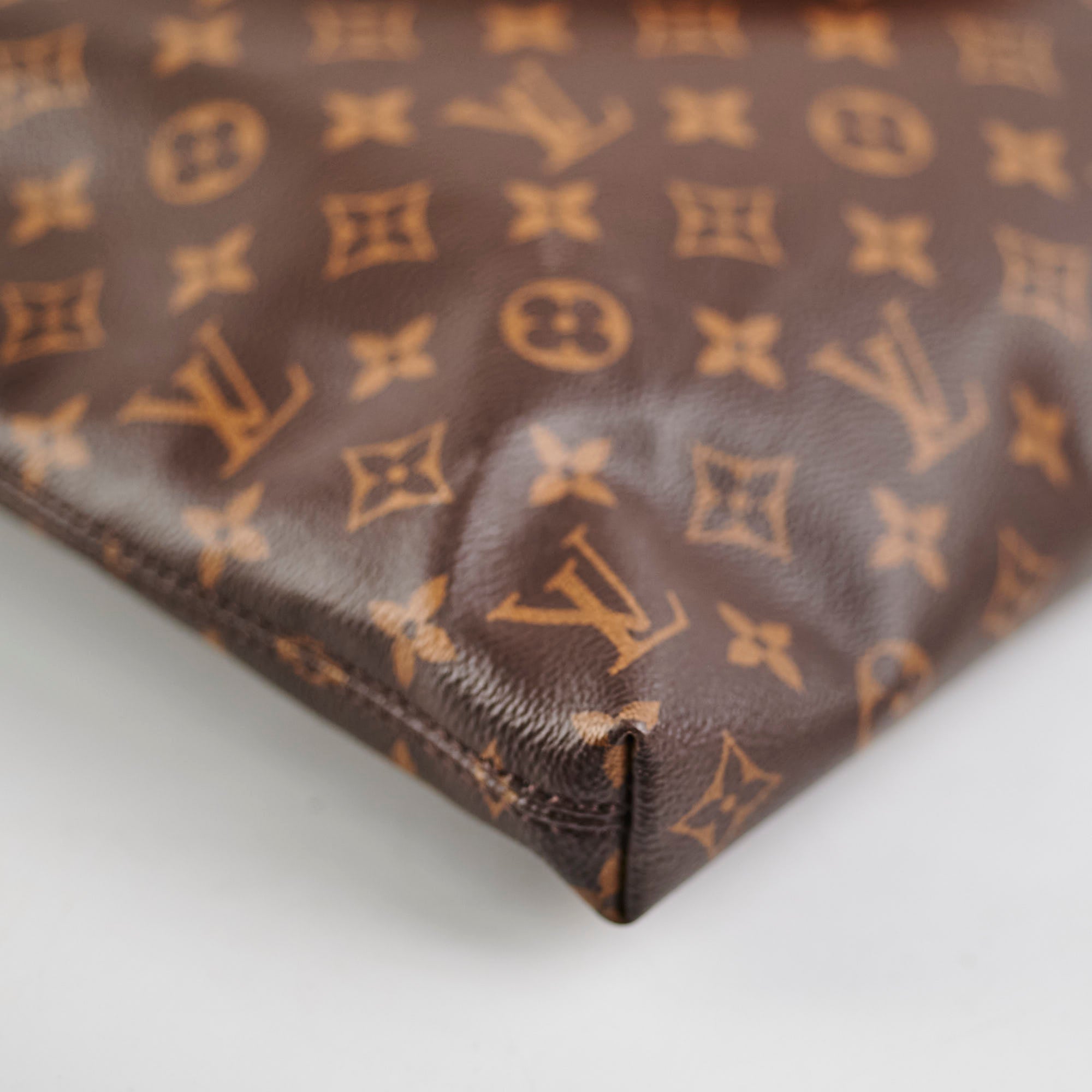 Louis Vuitton Carry All Tote Monogram