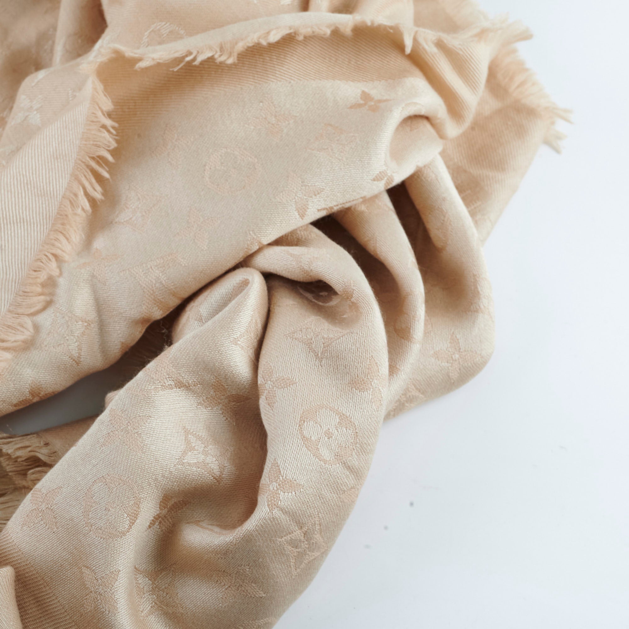 Louis Vuitton Monogram Shawl Dune