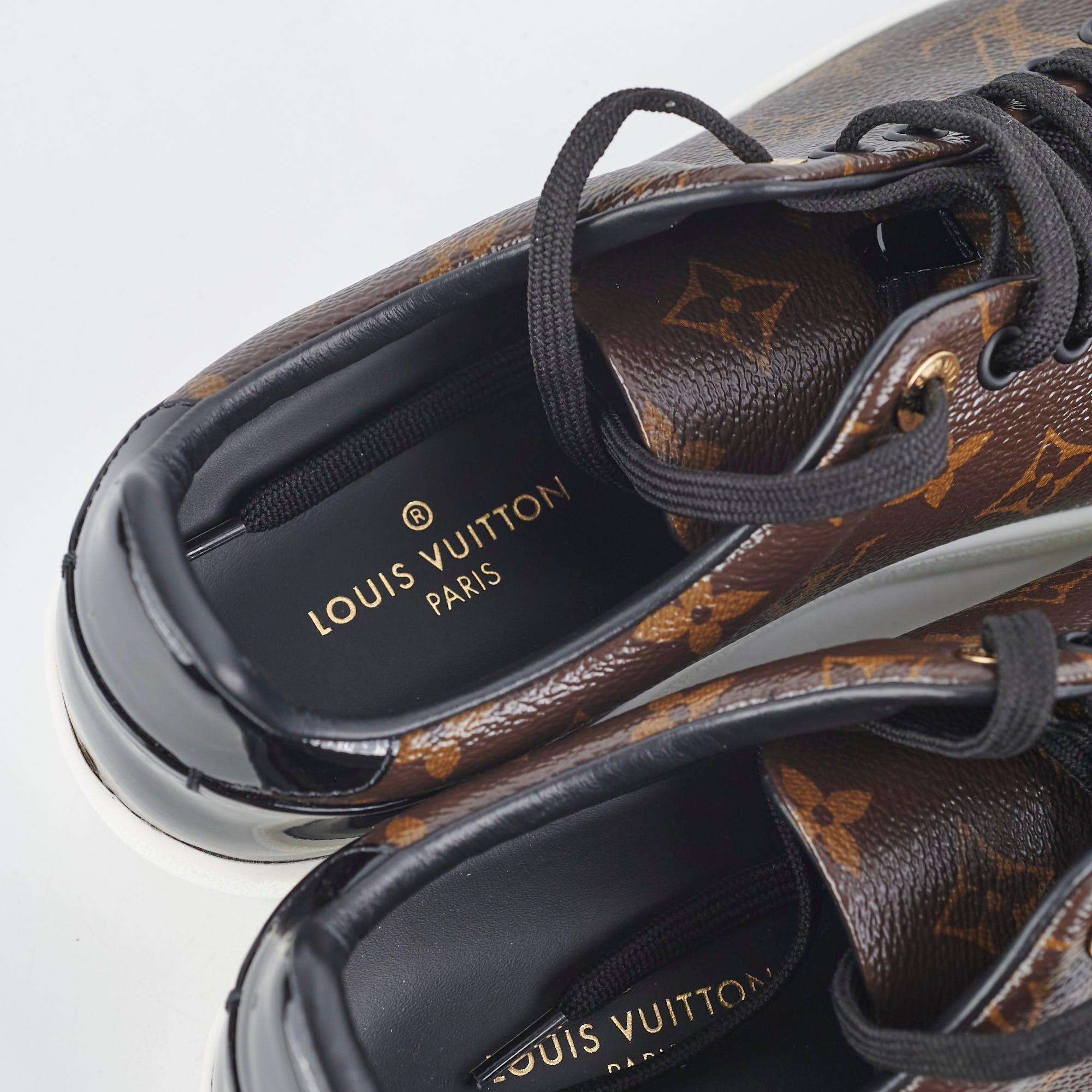 Louis Vuitton Frontrow Sneakers Monogram Size 38