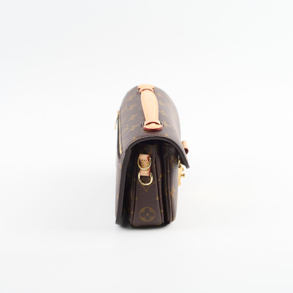 Louis Vuitton Pochette Metis East West Monogram