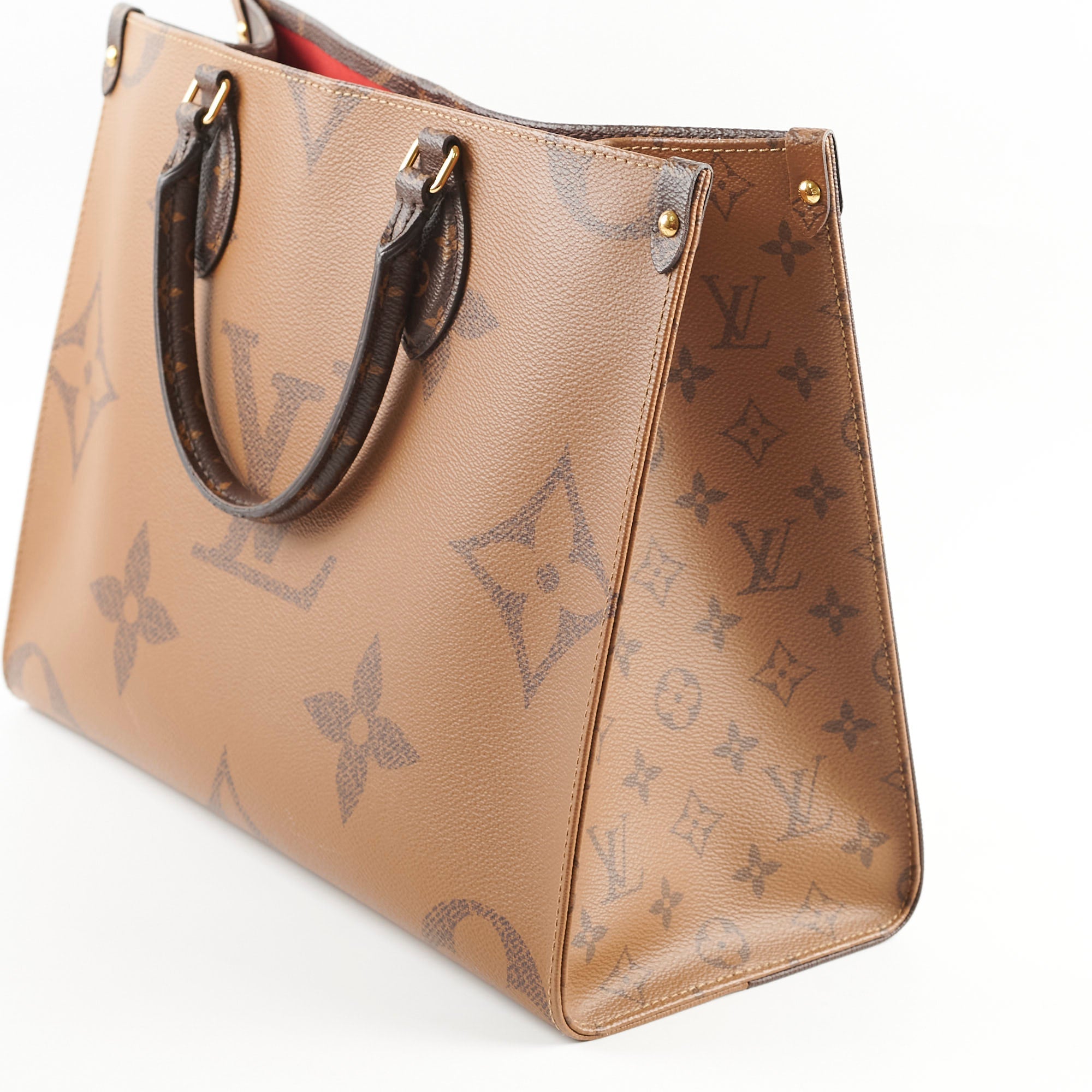 Louis Vuitton On The Go MM Reverse Monogram
