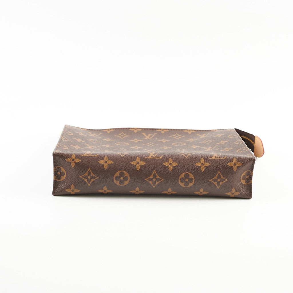 Louis Vuitton Toiletry 26 Monogram