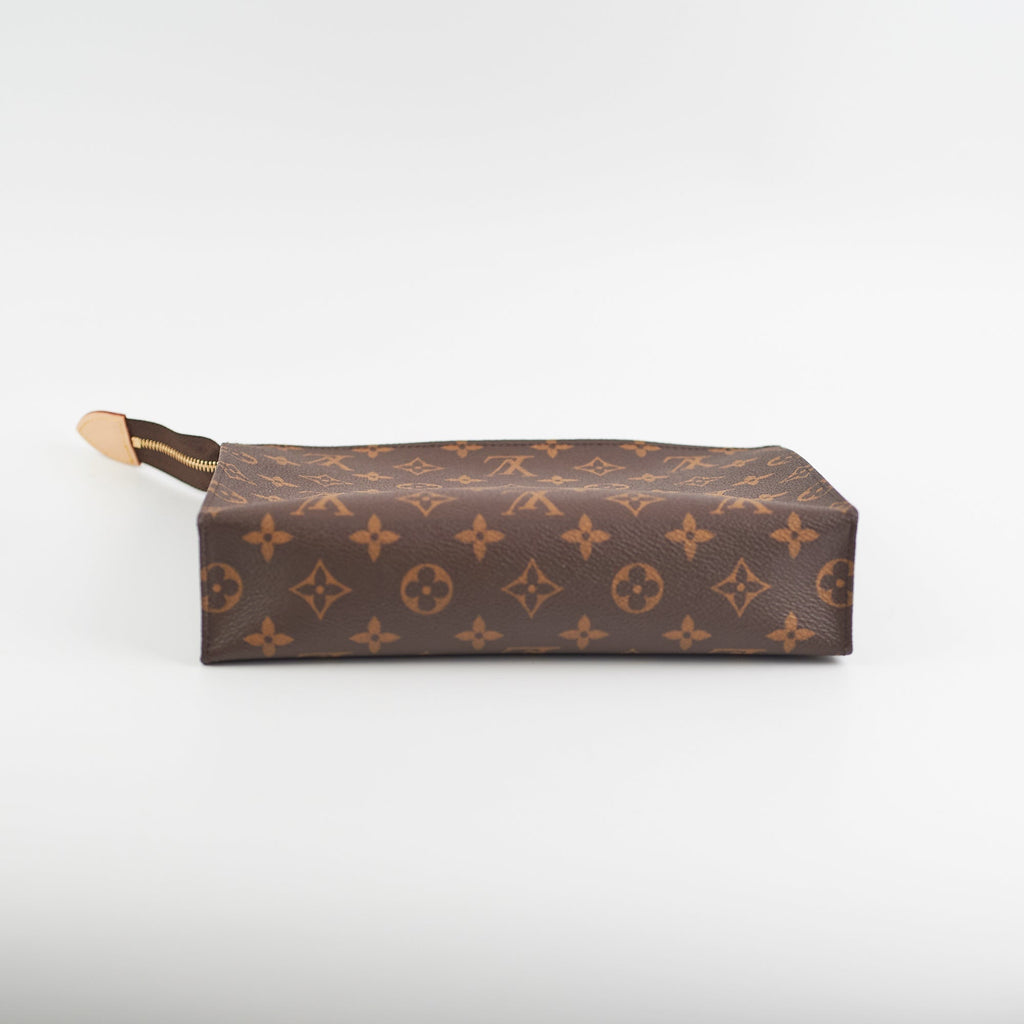 Louis Vuitton Toiletry 26 Monogram Pouch