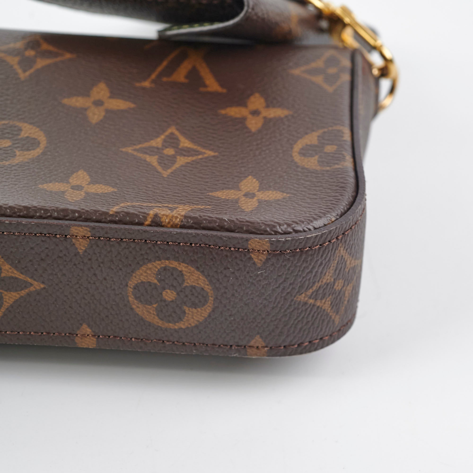 Louis Vuitton Felicie on Strap