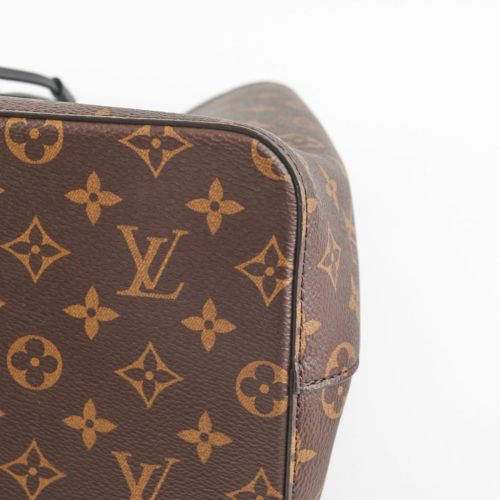 Louis Vuitton Neo Noe Monogram Black