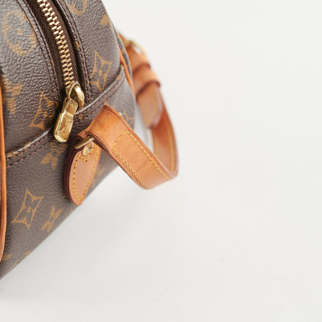 Louis Vuitton Blois Monogram Shoulder Bag