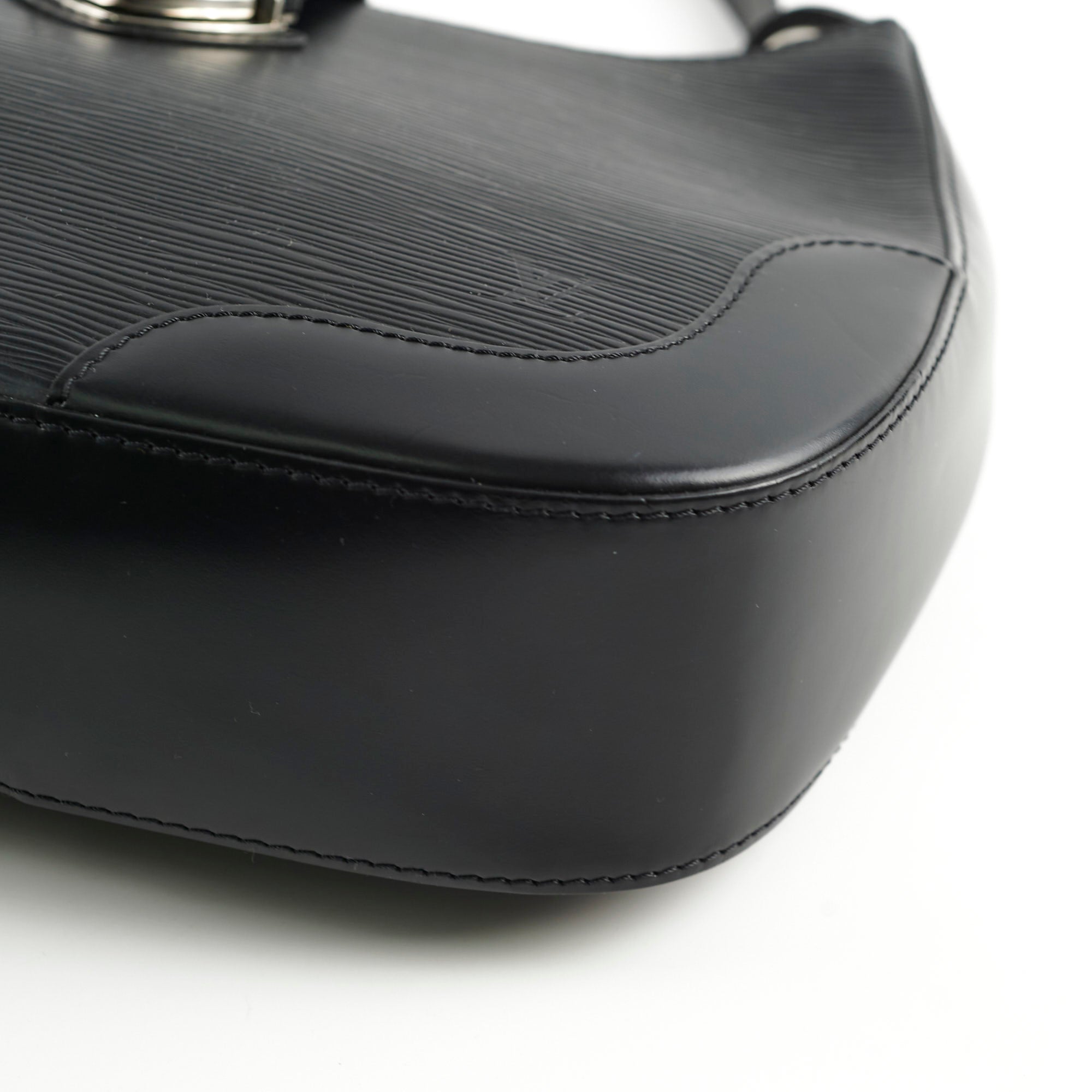 Louis Vuitton Epi Musette Bagatelle Crossbody Black