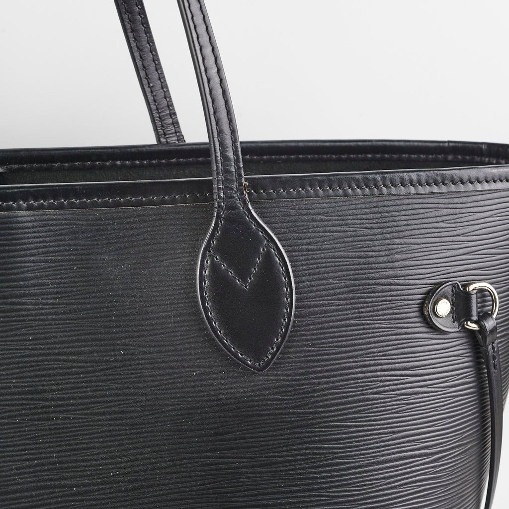 Louis Vuitton Neverfull MM Epi Black