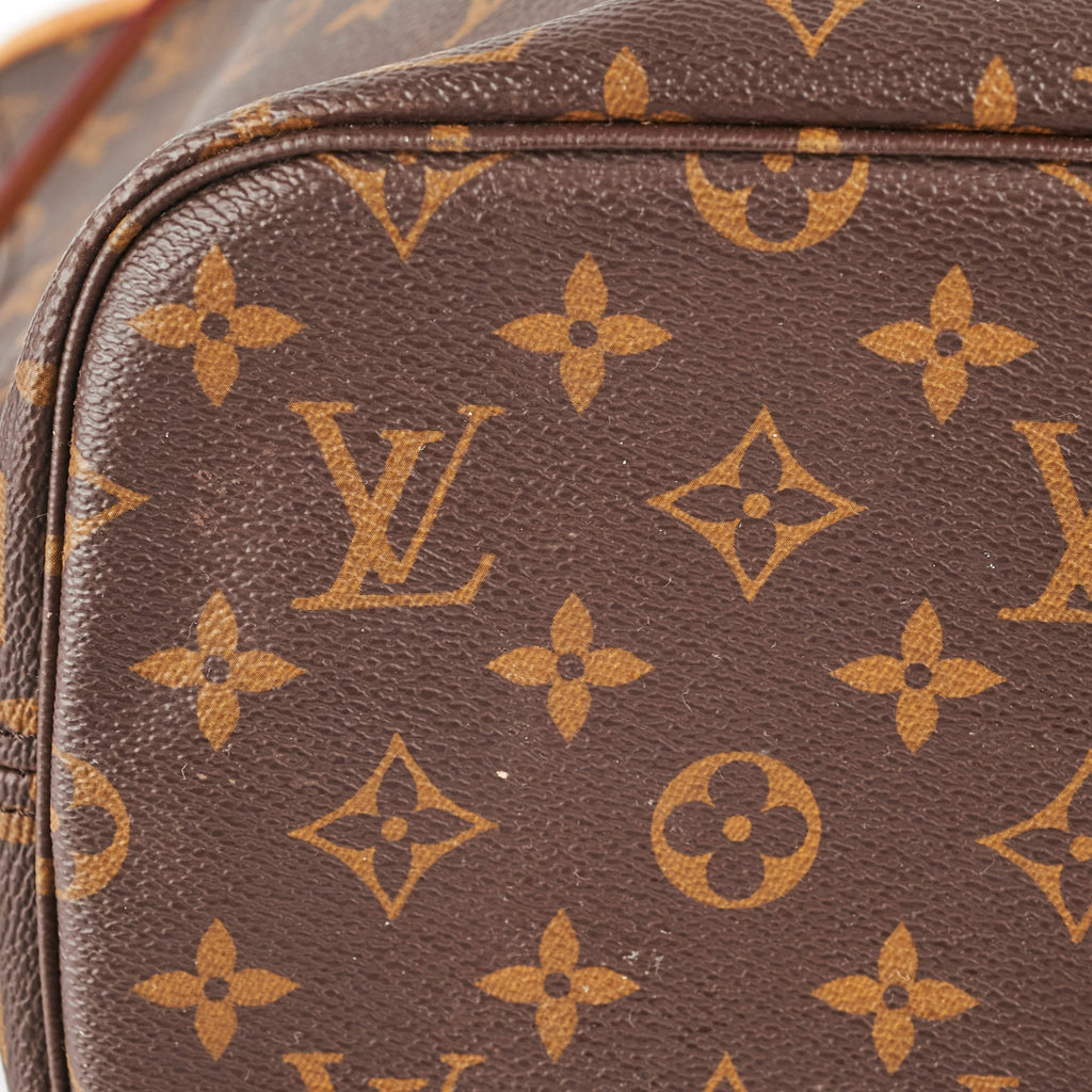 Louis Vuitton Neverfull MM Monogram