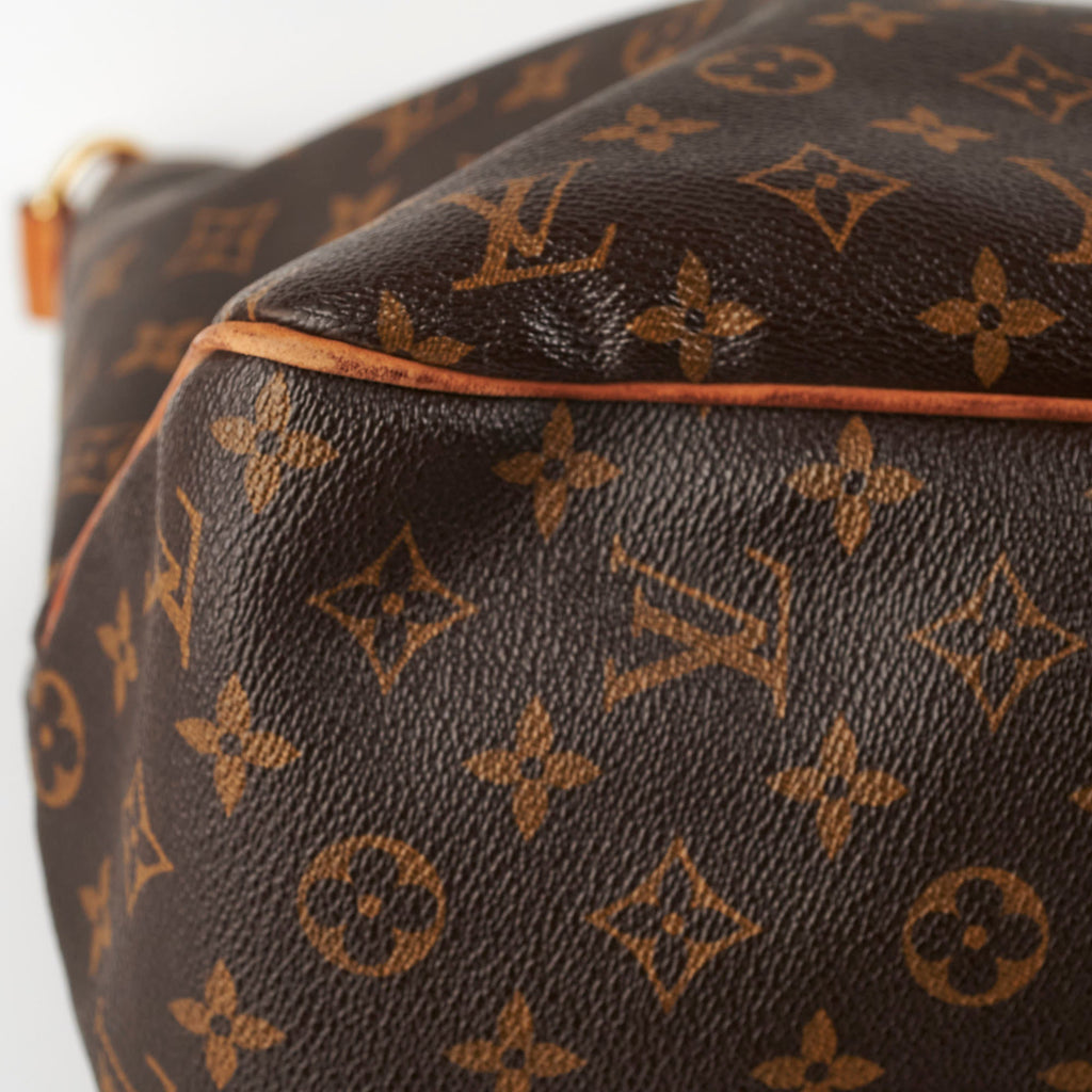 Louis Vuitton Monogram Shoulder Bag