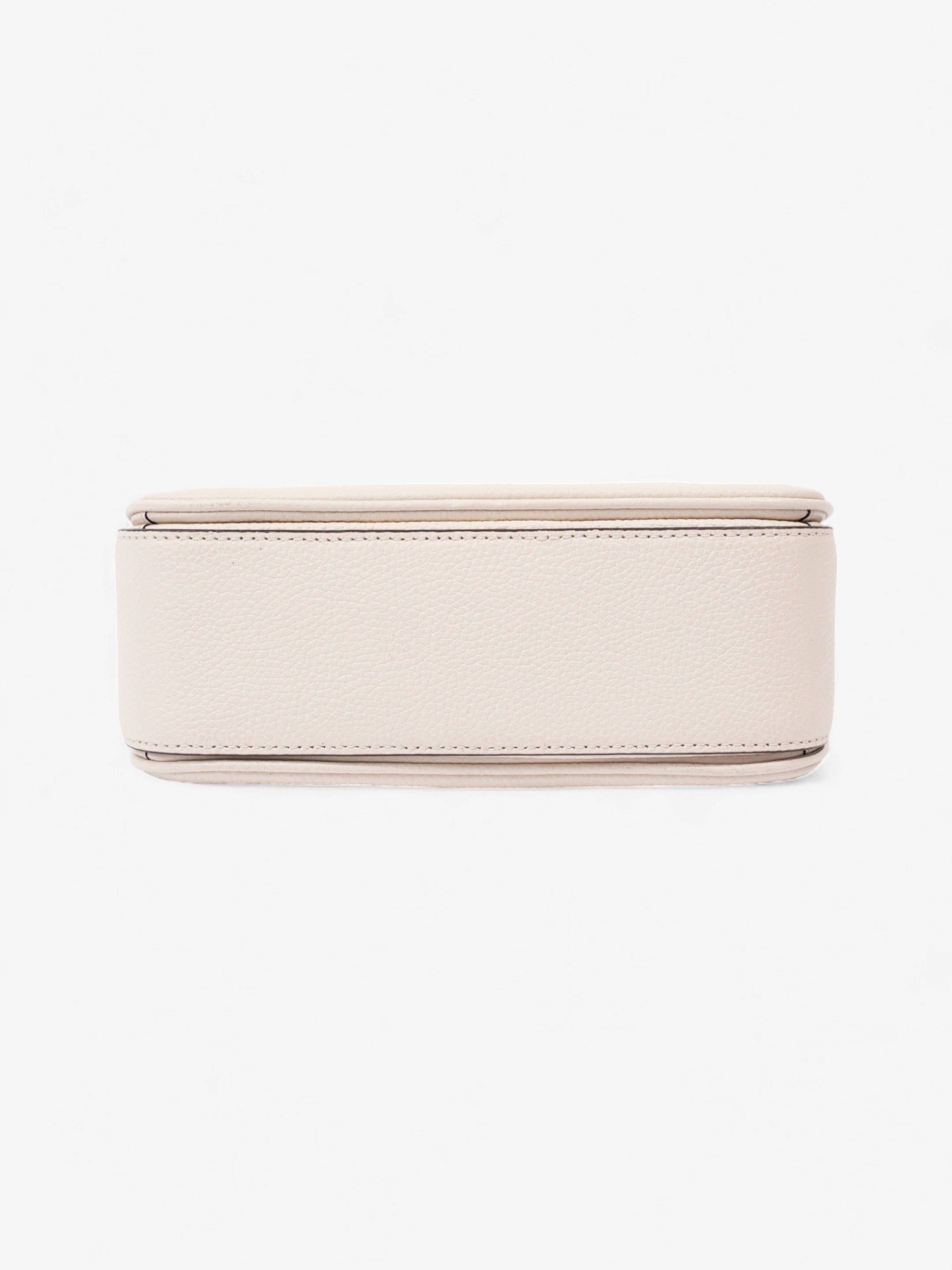 Coach Cassie 19 Cream Leather