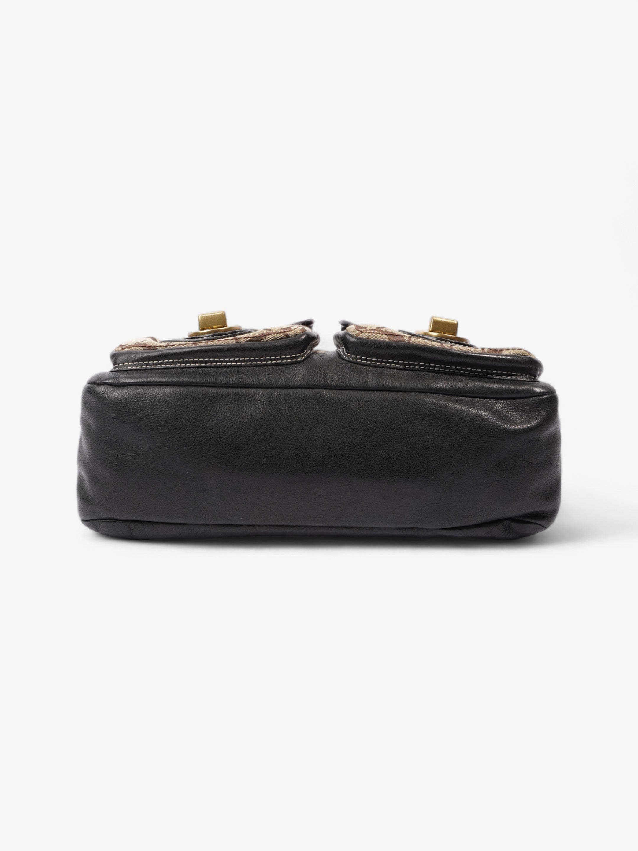 Coach Legacy Signature Canvas / Black Canvas
