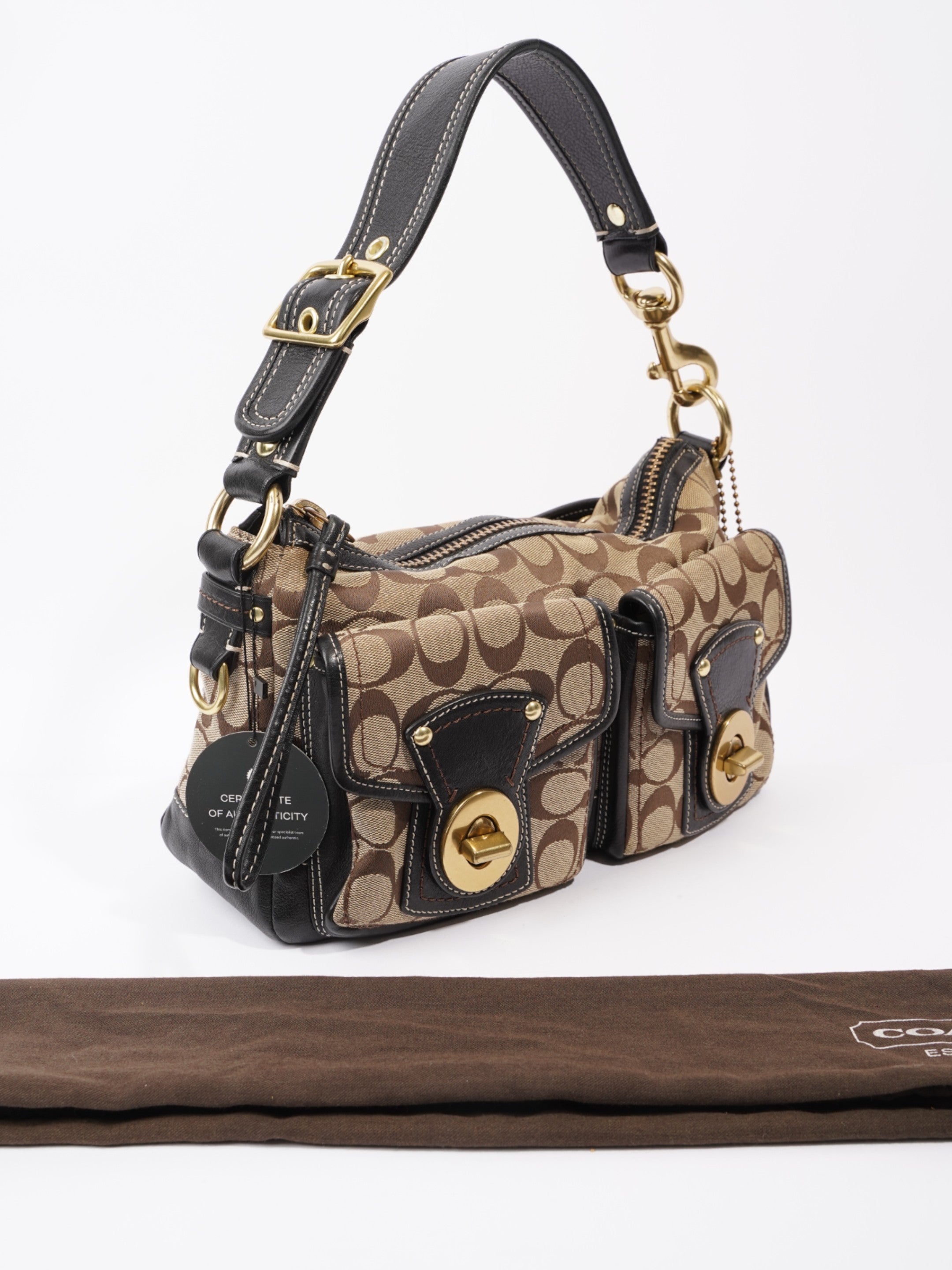 Coach Legacy Signature Canvas / Black Canvas
