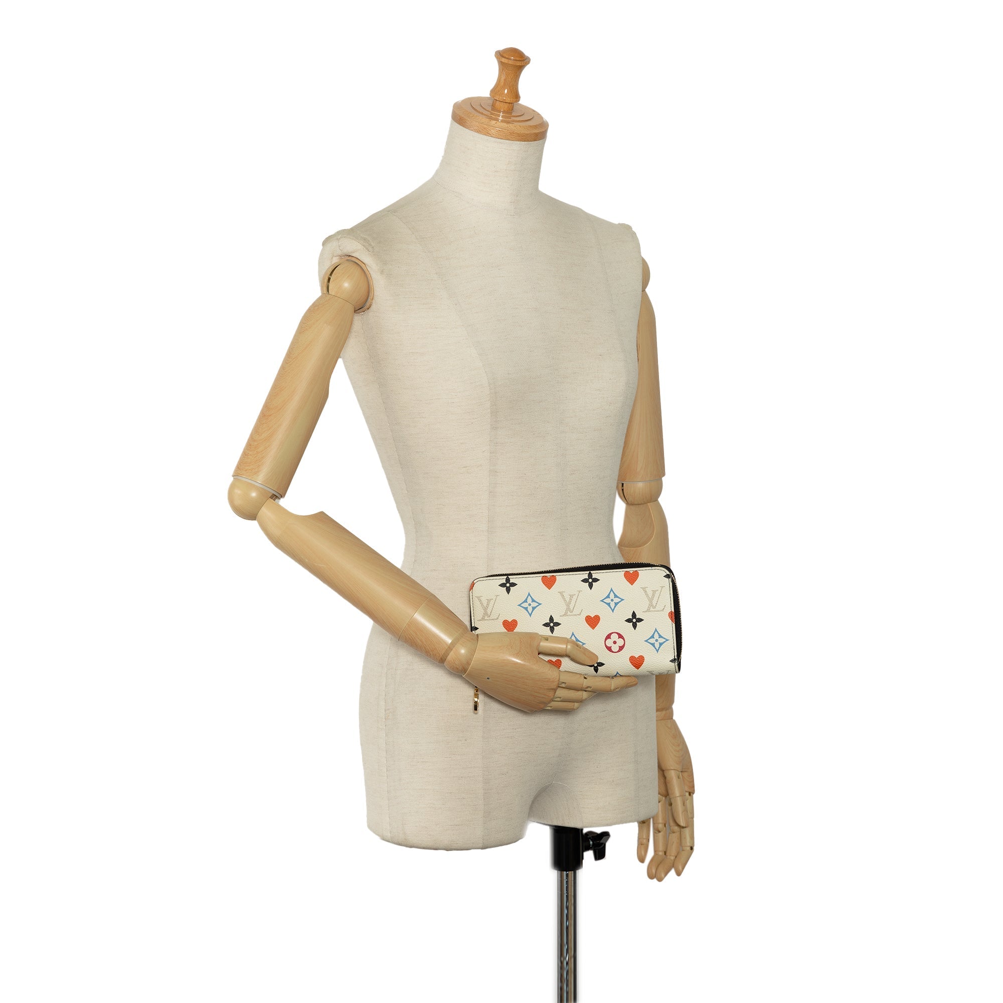 White Louis Vuitton Monogram Game On Zippy Wallet