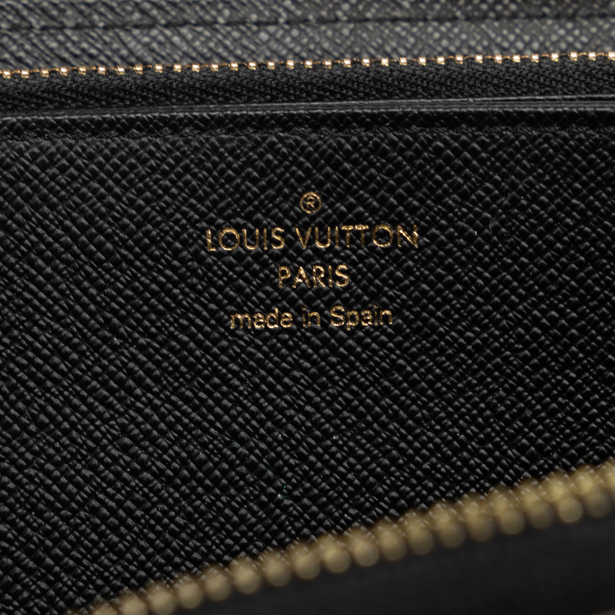 White Louis Vuitton Monogram Game On Zippy Wallet