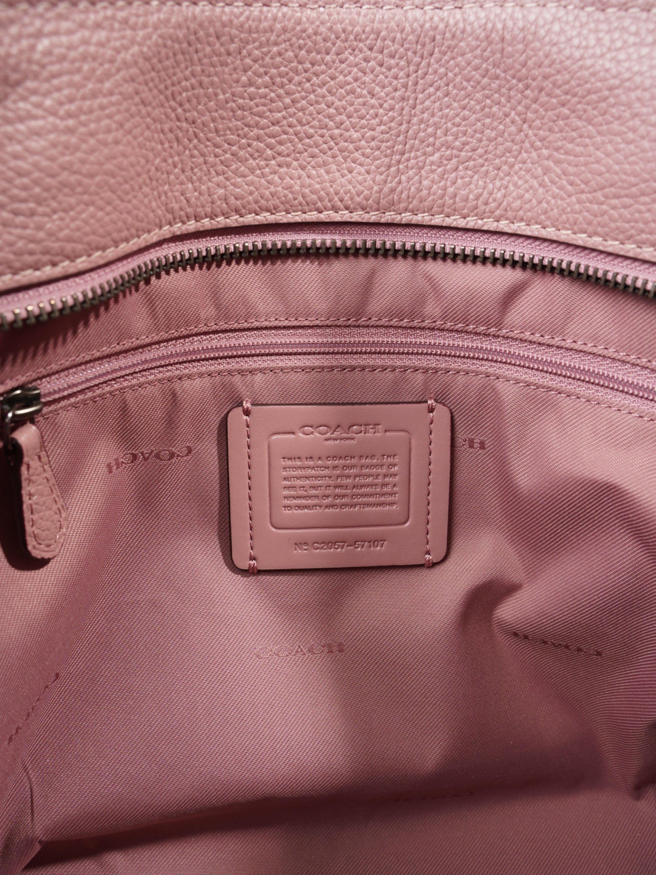 Coach Turnlock Chain 27 Dark Dusty Rose Leather
