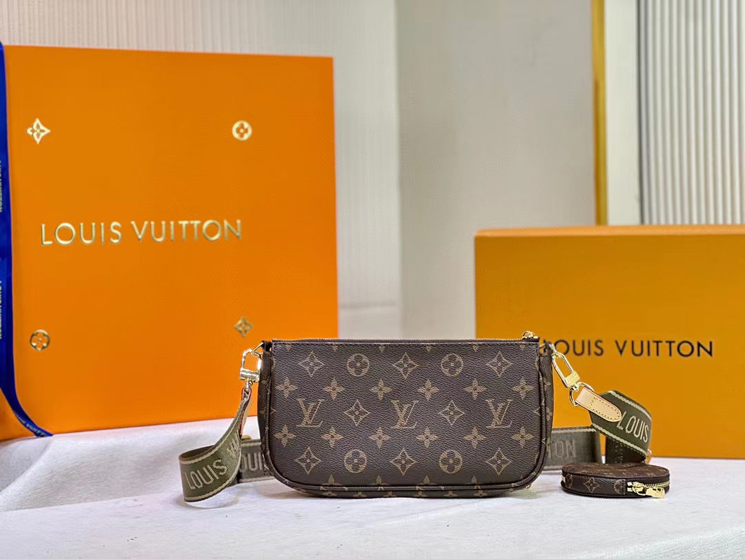 LV Multi Pochette AcGLAMIssoires Monogram Canvas Khaki For Women,  Shoulder And Crossbody Bags 9.4in/24cm LV M44813