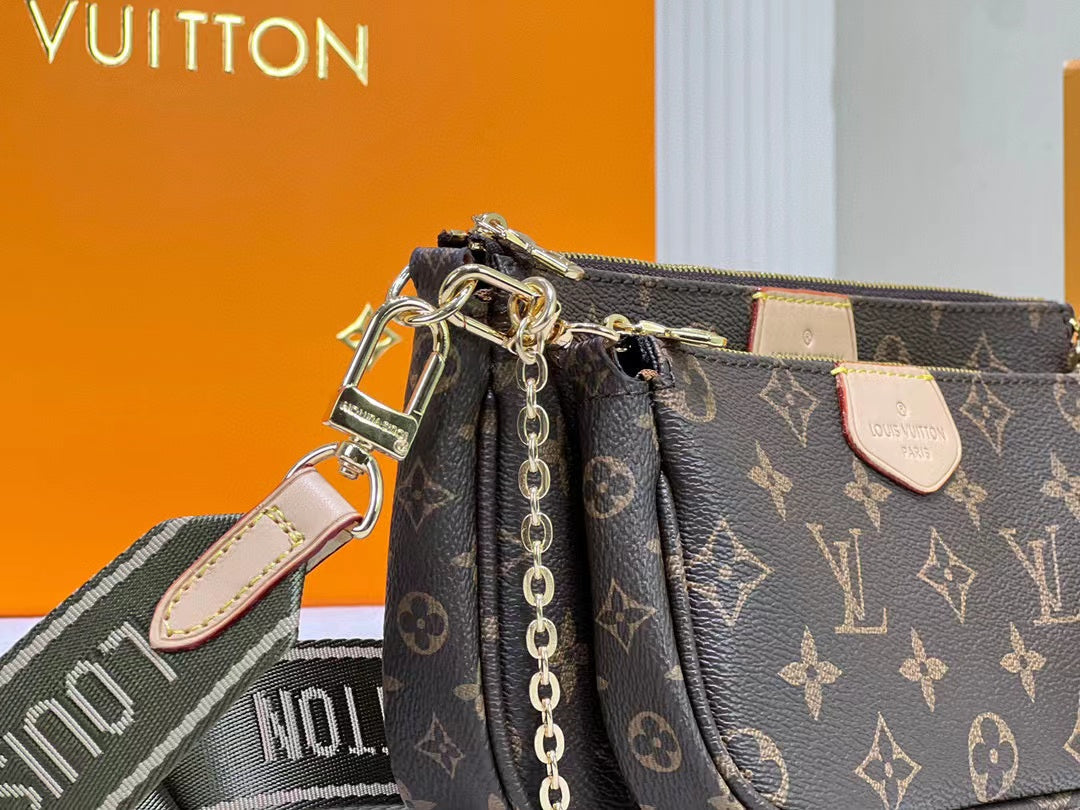 LV Multi Pochette AcGLAMIssoires Monogram Canvas Khaki For Women,  Shoulder And Crossbody Bags 9.4in/24cm LV M44813