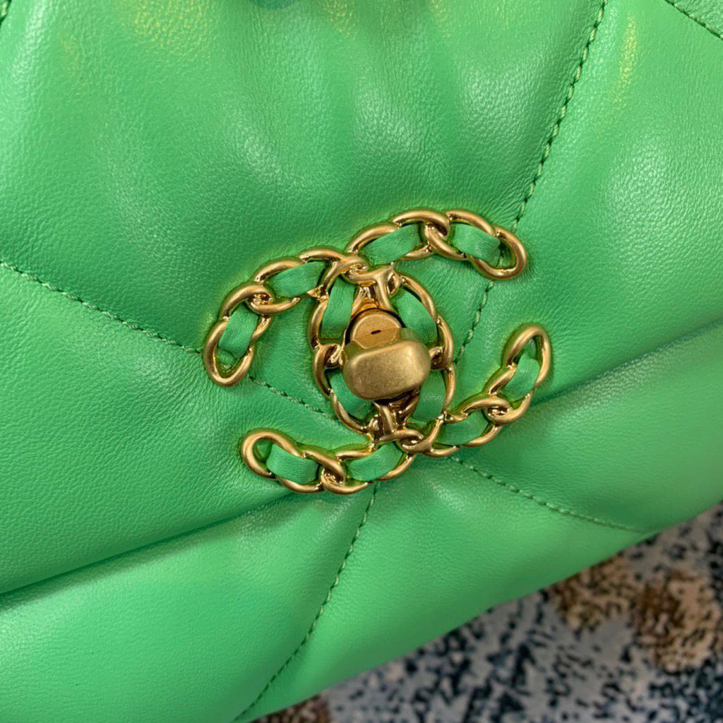 CHL 19 Handbag 26cm Green For Women AS1160