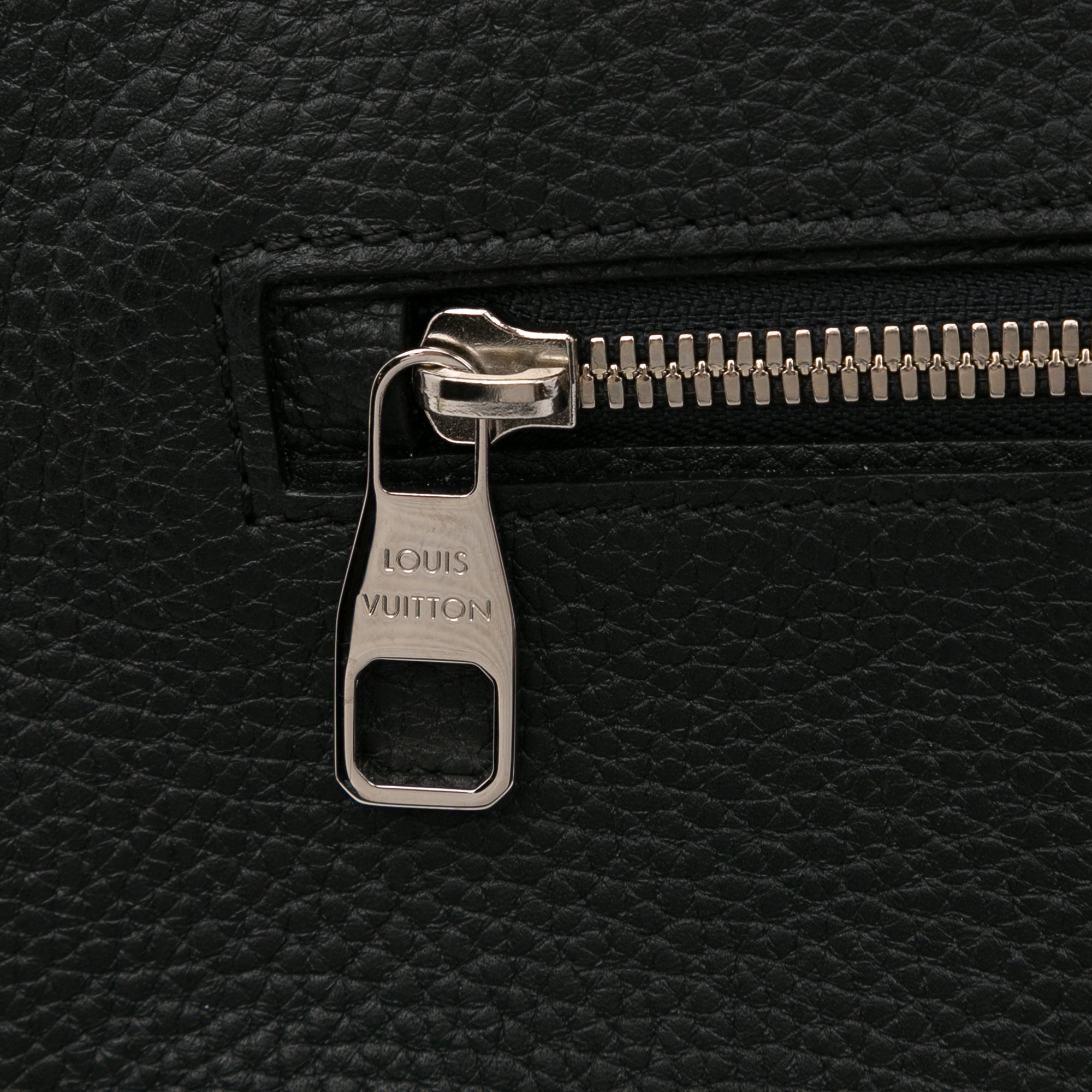 Black Louis Vuitton Taurillon Serviette Dorian Business Bag