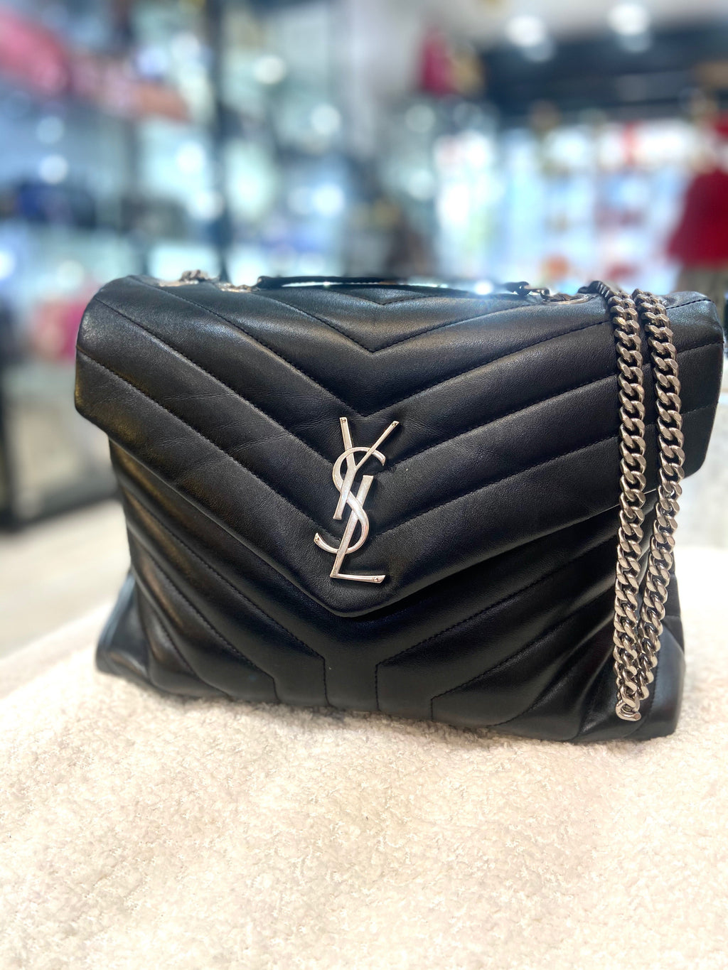 YVES SAINT LAURENT LOULOU MEDIUM CALFSKIN QUILTED SHOULDER BAG