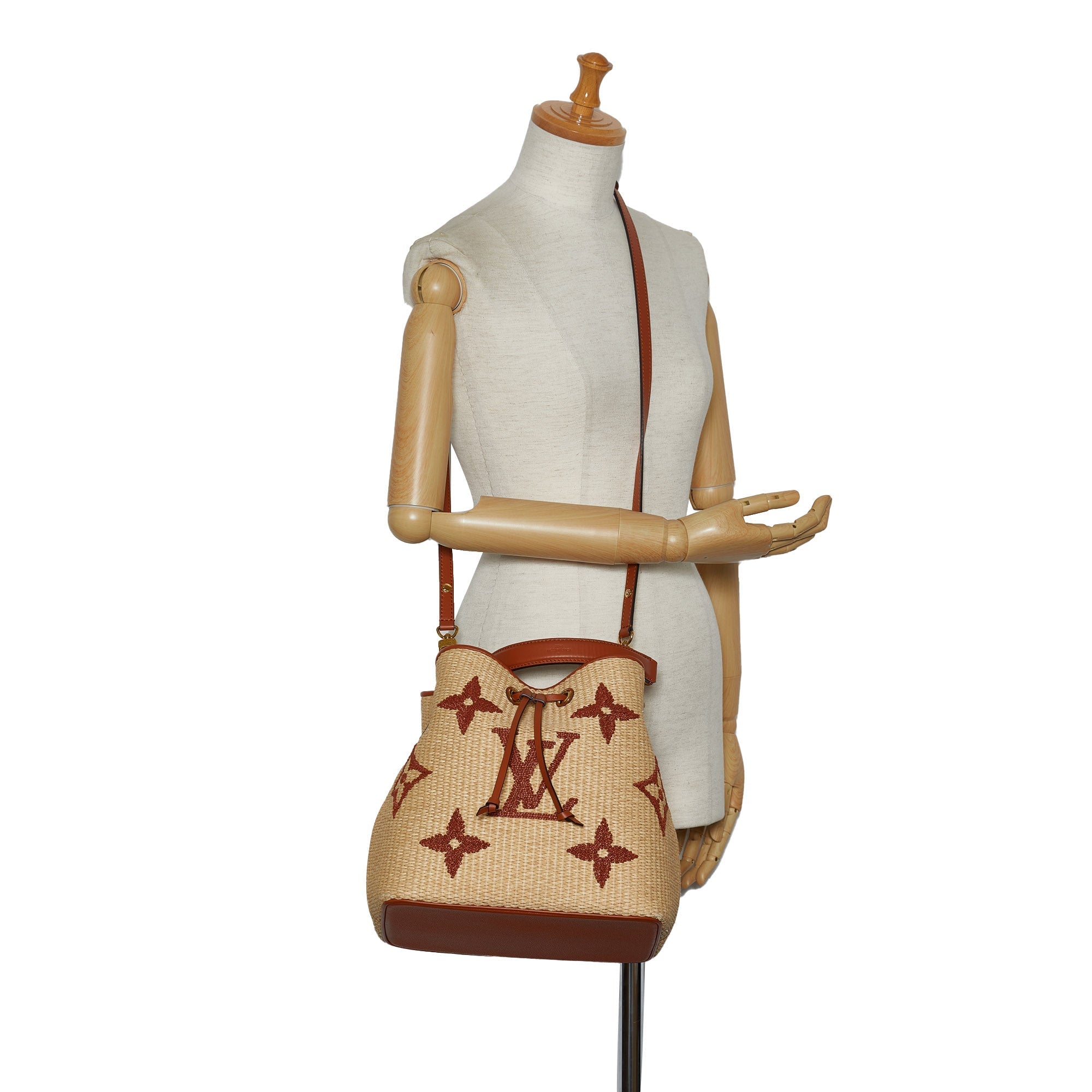 Monogram Raffia Neonoe MM