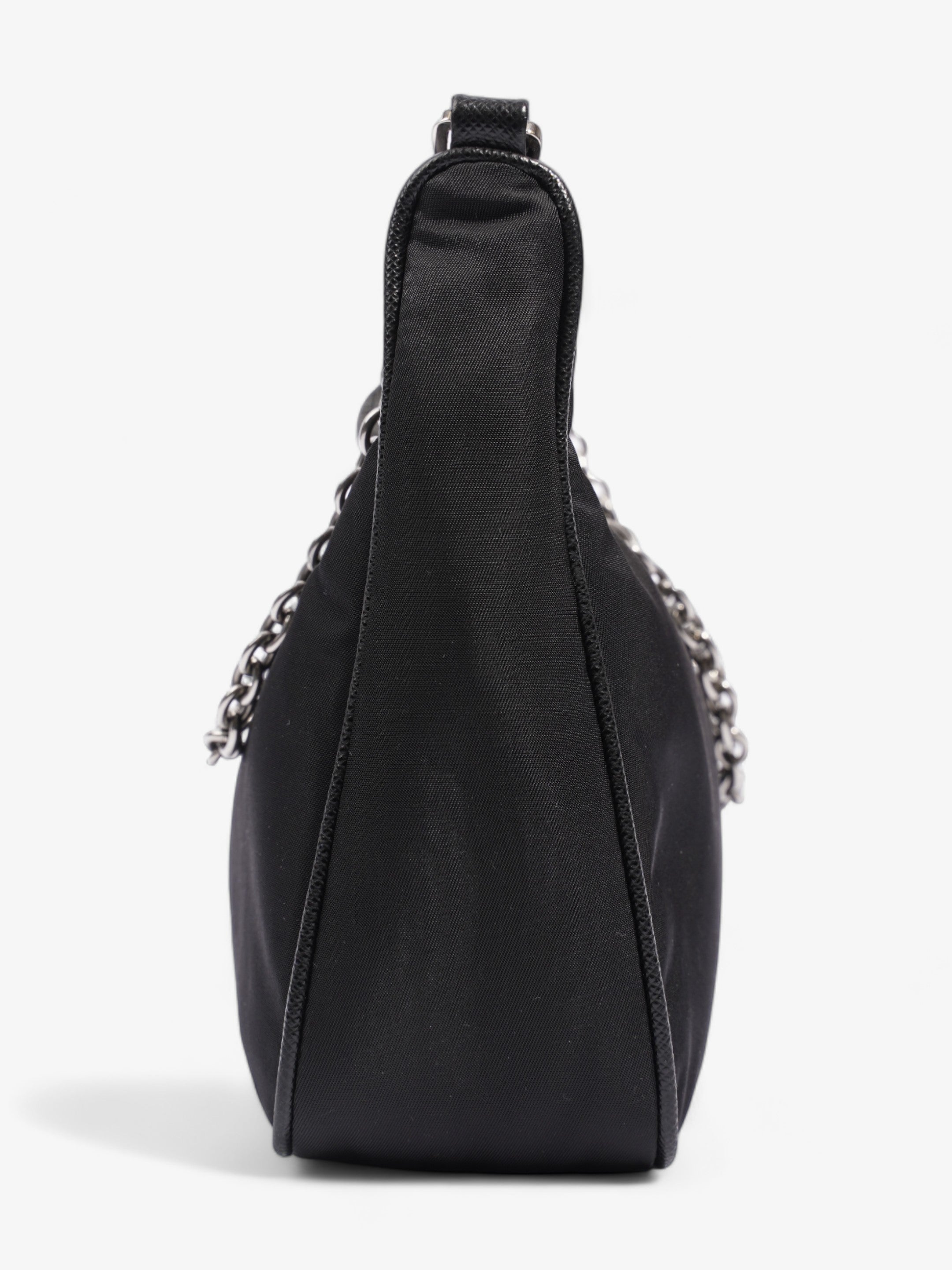 Prada Re-Edition 2005 Black Re Nylon