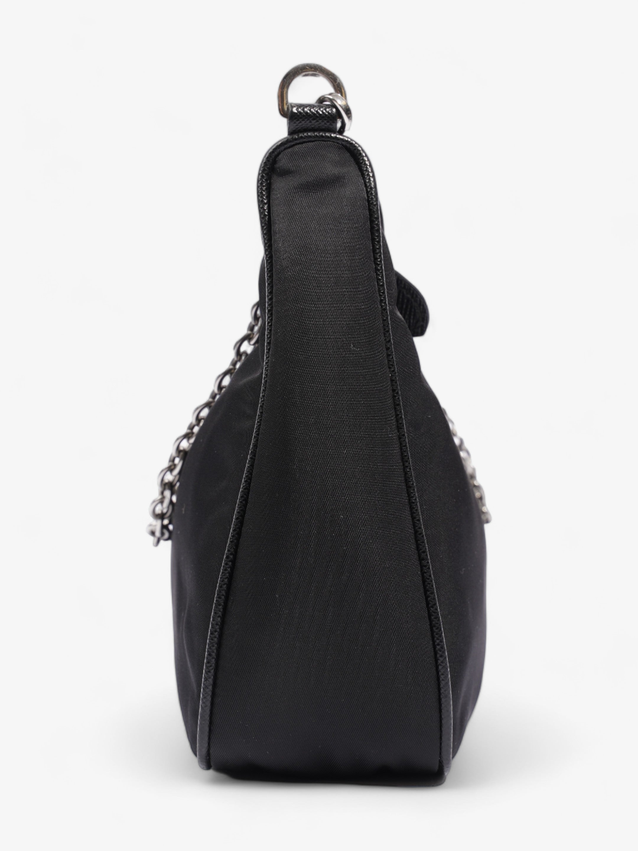Prada Re-Edition 2005 Black Re Nylon