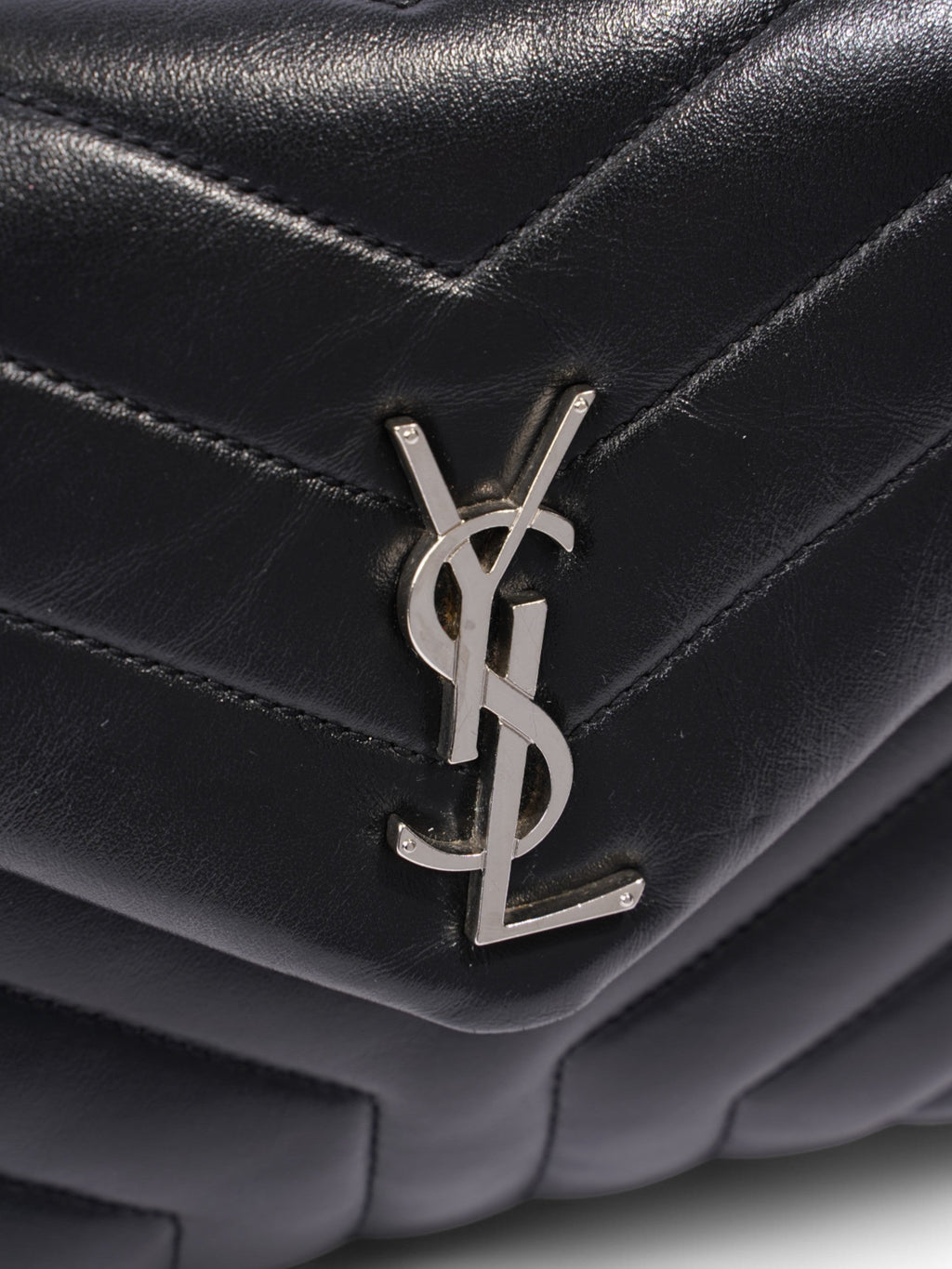 Saint Laurent Loulou Black Quilted Leather Small
