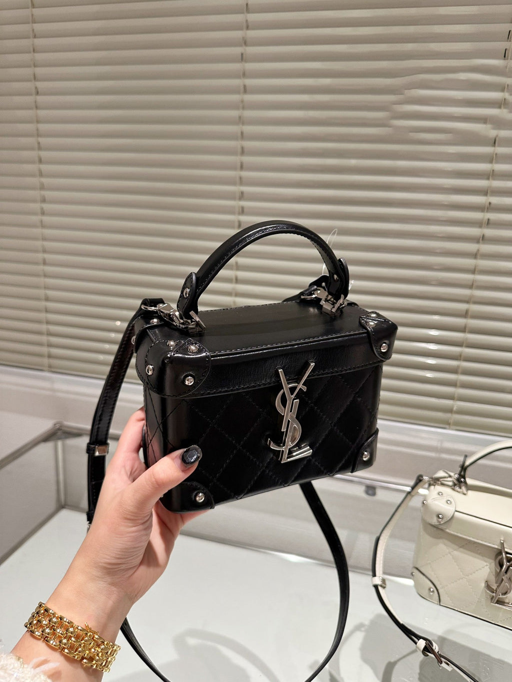 EN - Luxury Bags SLY 306