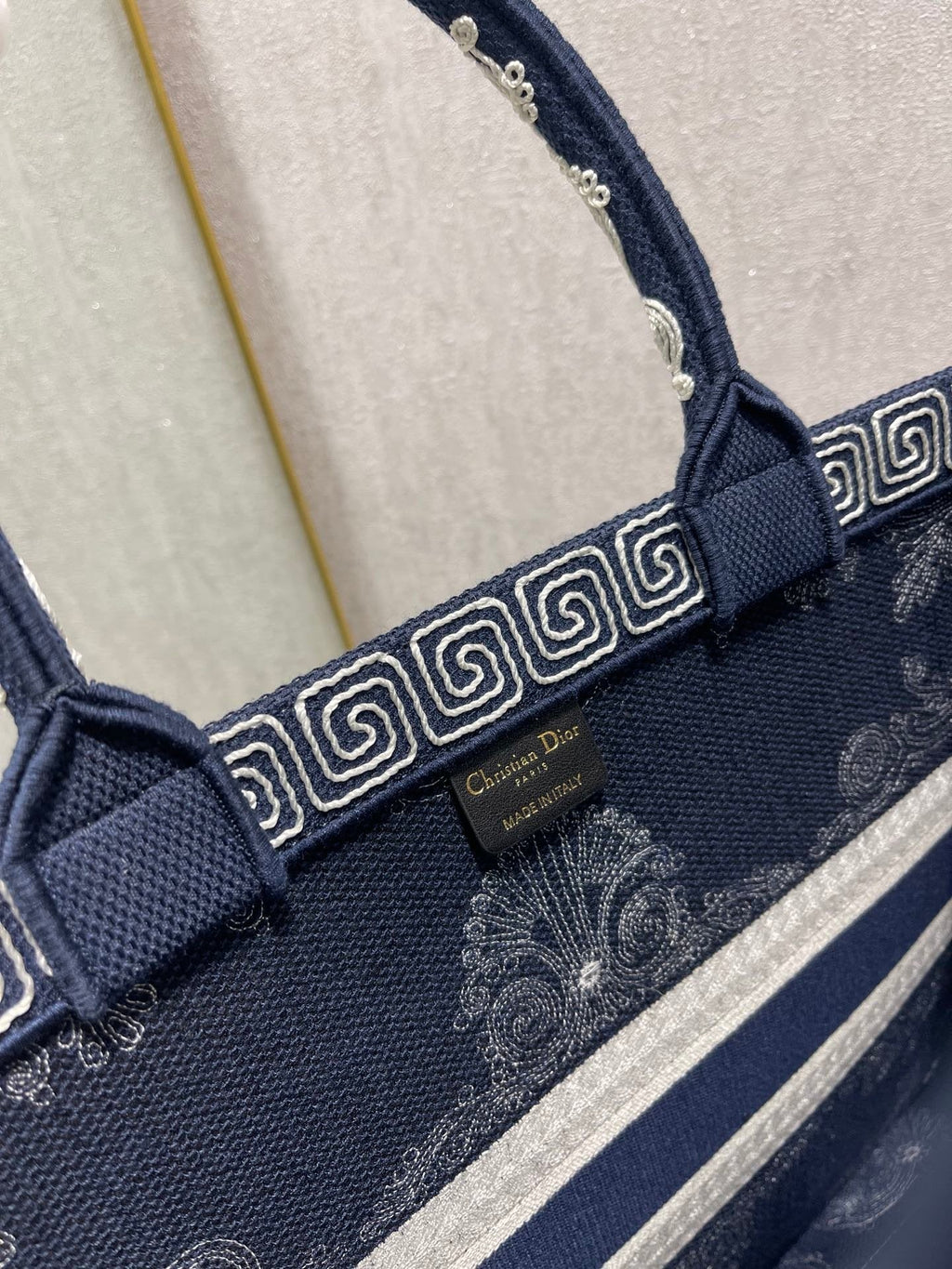 GLAMI MeGLAMIum Book Tote Blue and White Cornely Embroidery, Blue, For Women WomenÃ¢â‚¬â„¢s Handbags, Shoulder Bags, 42cm CD M1286ZTZB_M928