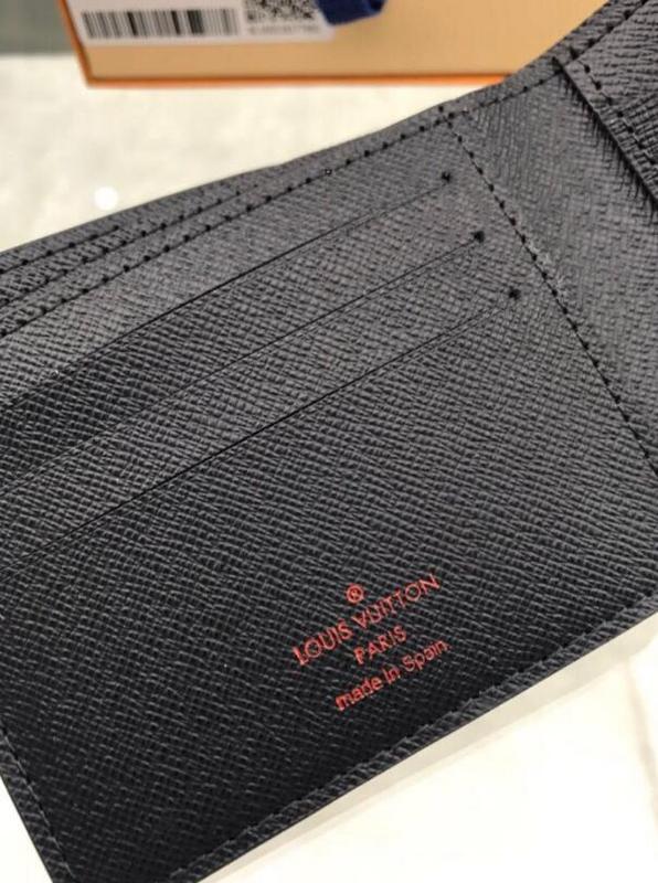 SAMC - Mix Wallets - 052