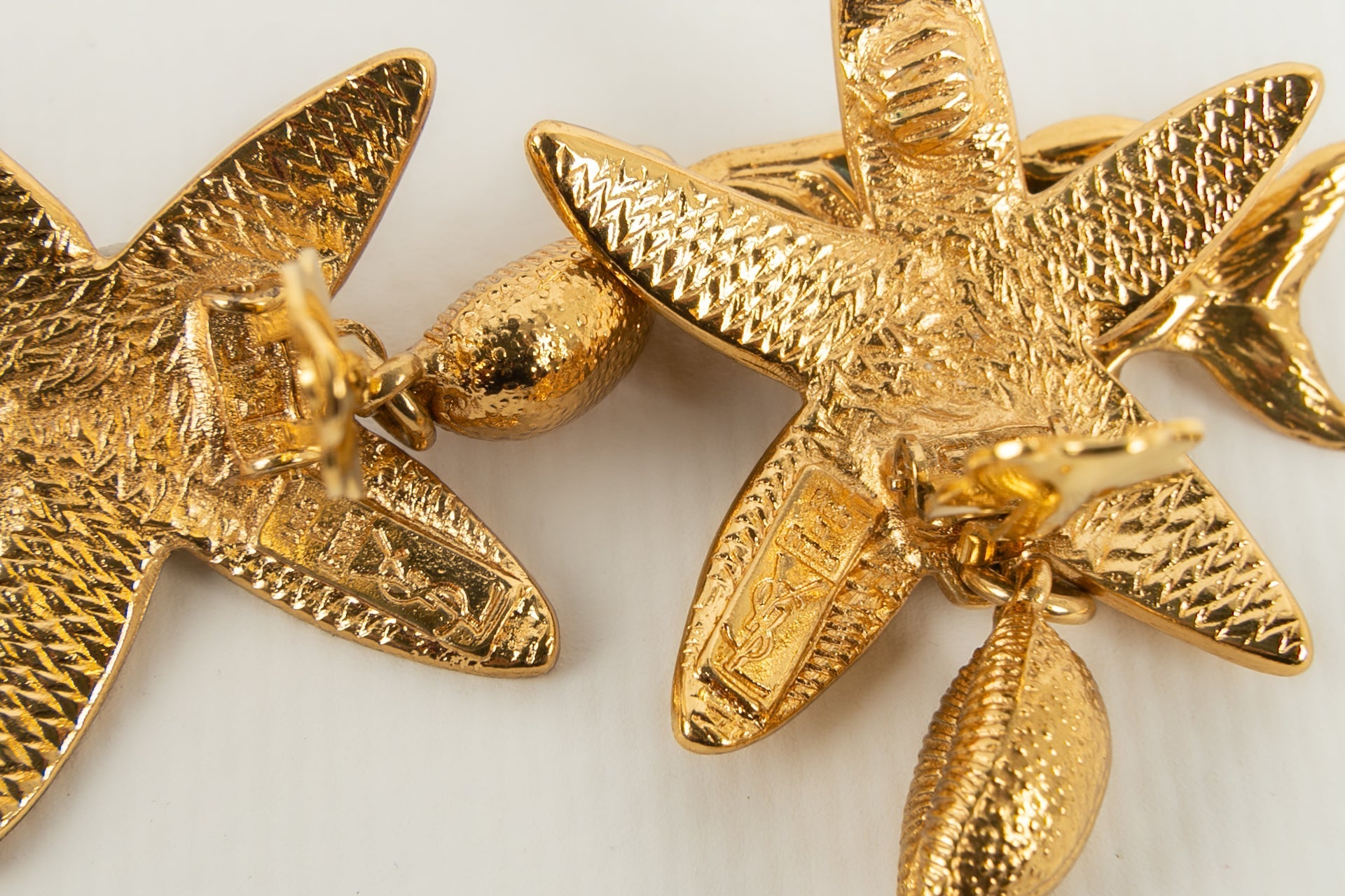 Boucles d'oreilles Yves Saint Laurent