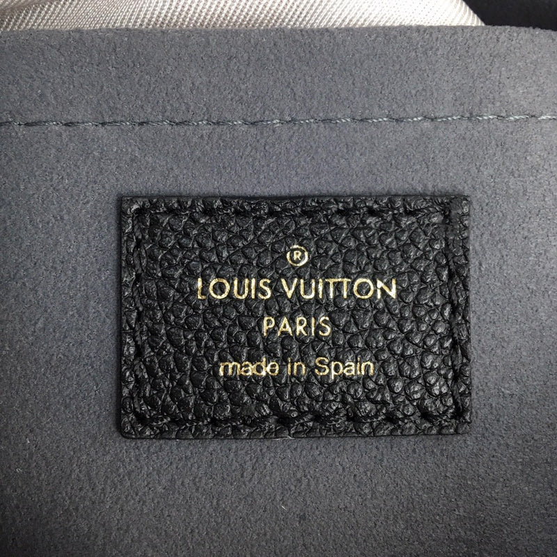 LOV2 Bags - Luxurious Bags  1530