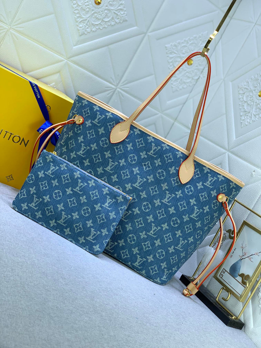 EN - Luxury Bags LUV 877
