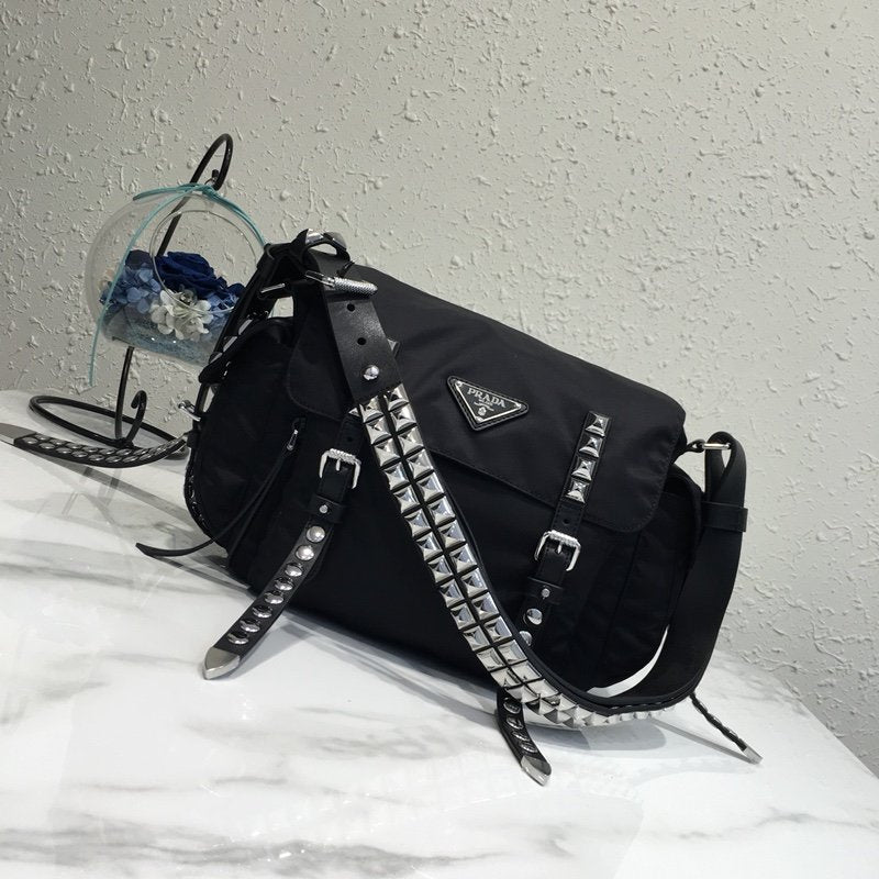 Glami-i - PD Men Bags - 199