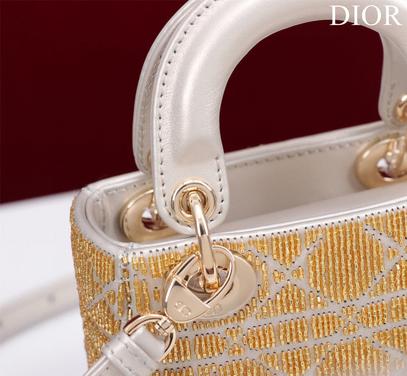 ELE - Dir Bags - 1688