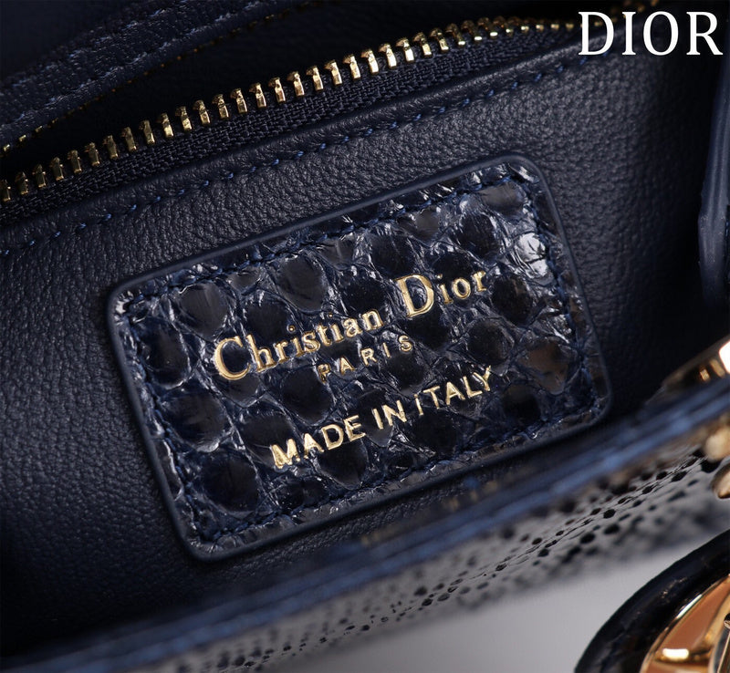 ELE - Dir Bags - 105