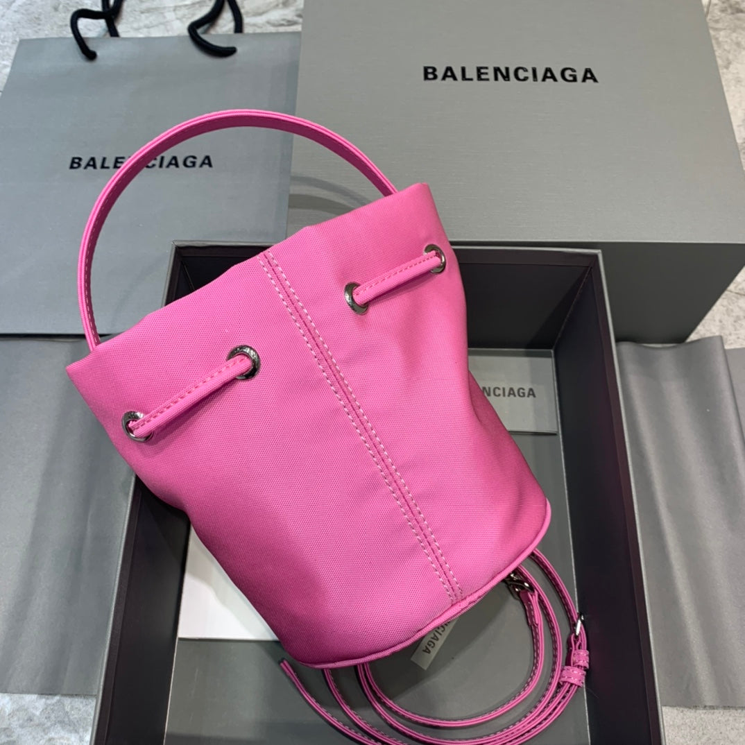 Balen Le Cagole MeGLAMIum Bucket Bag In Pink, For Women,  Bags 11.8in/30cm