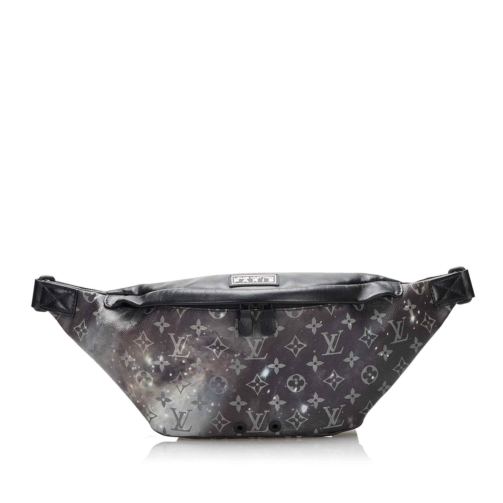Louis Vuitton  Monogram Galaxy Discovery Bumbag Belt Bag ()