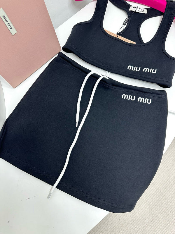 Glami - MMU Women Clothes - 726