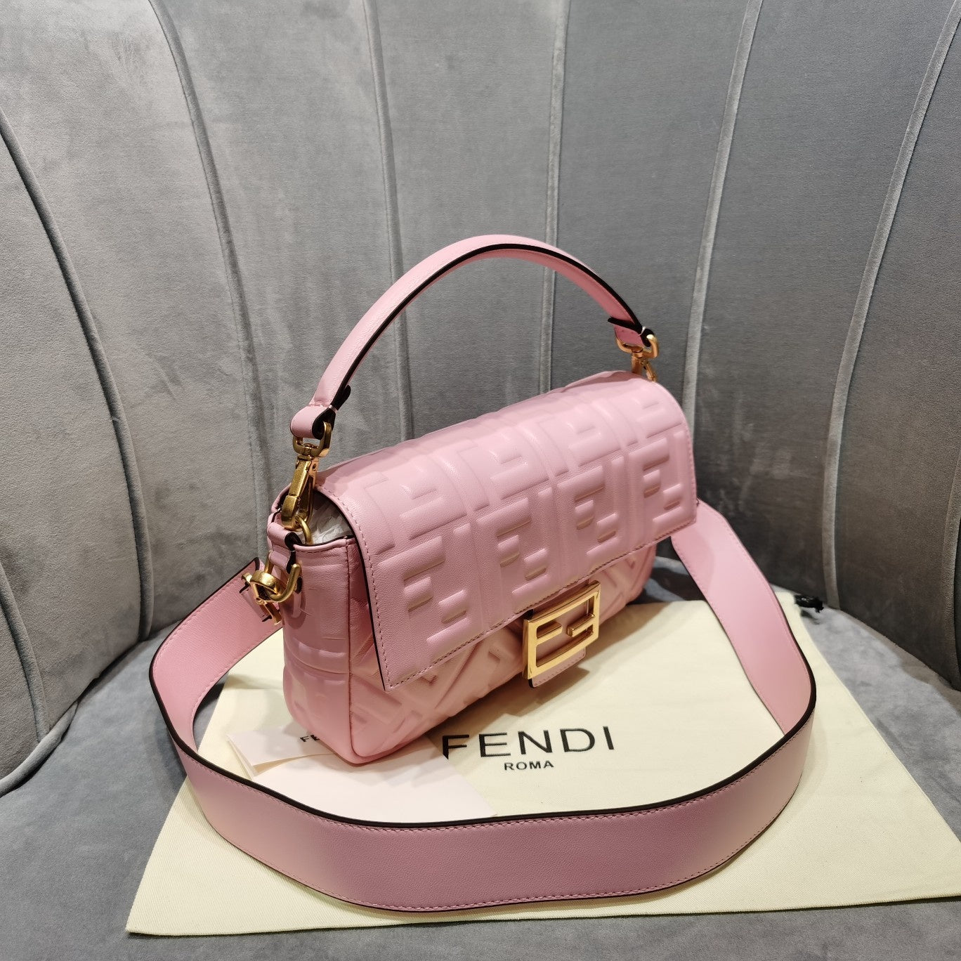ELE -  Bag - FED - 215