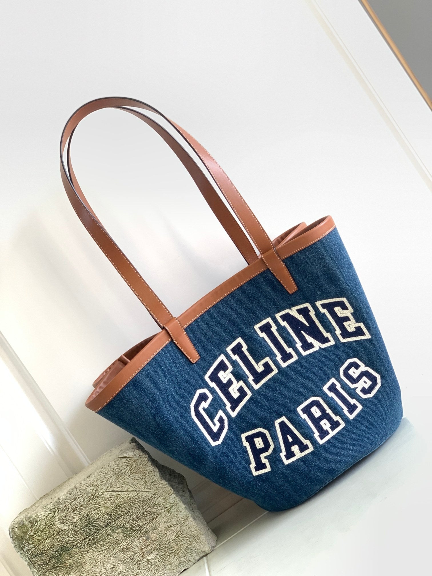 GLAMI Large Couffin In Denim With GLAMI Paris Navy / Tan For Women 26in/67cm 196262EF6.07AT
