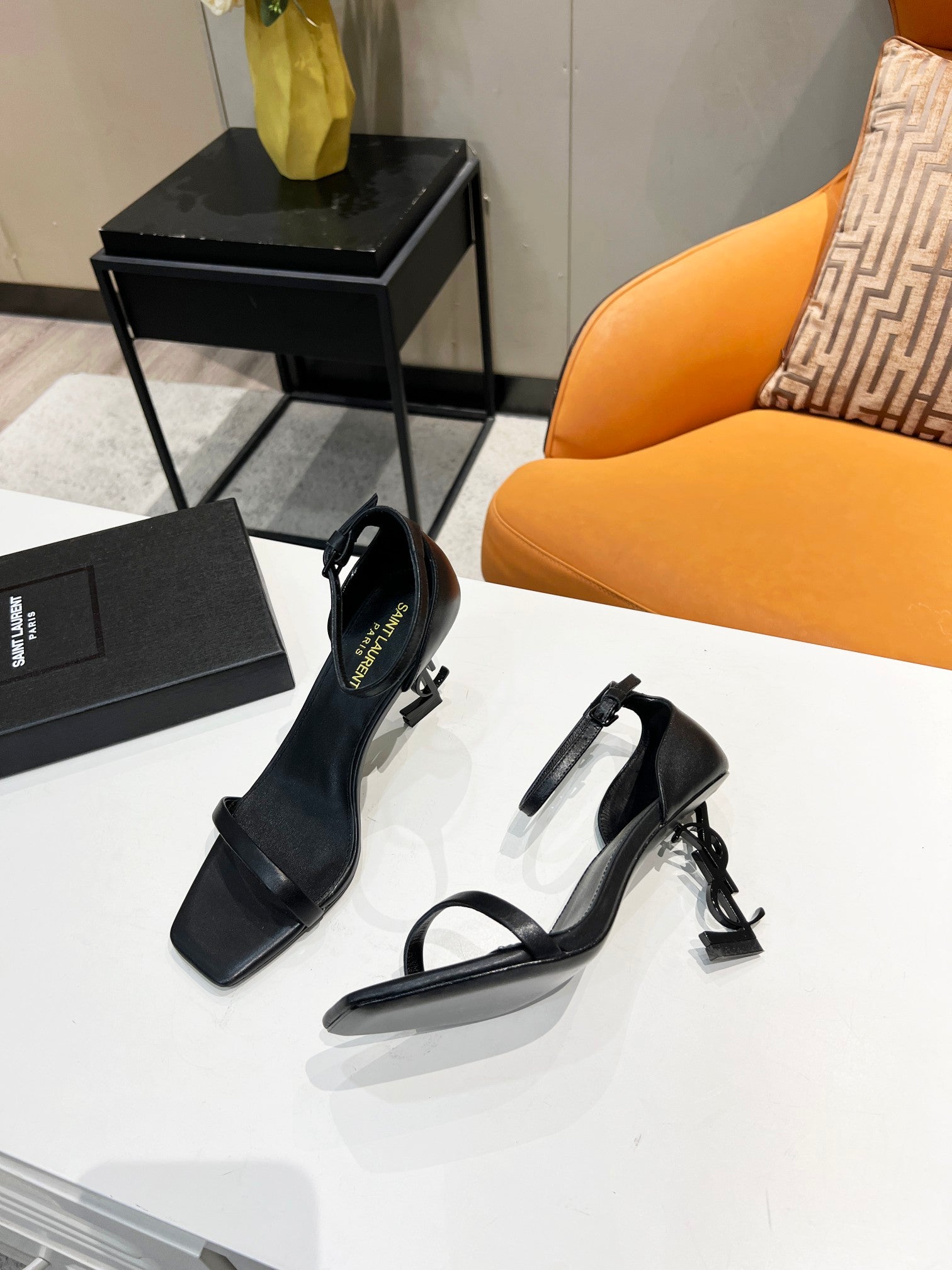 Luxury Shoes Sandals - SL - 540