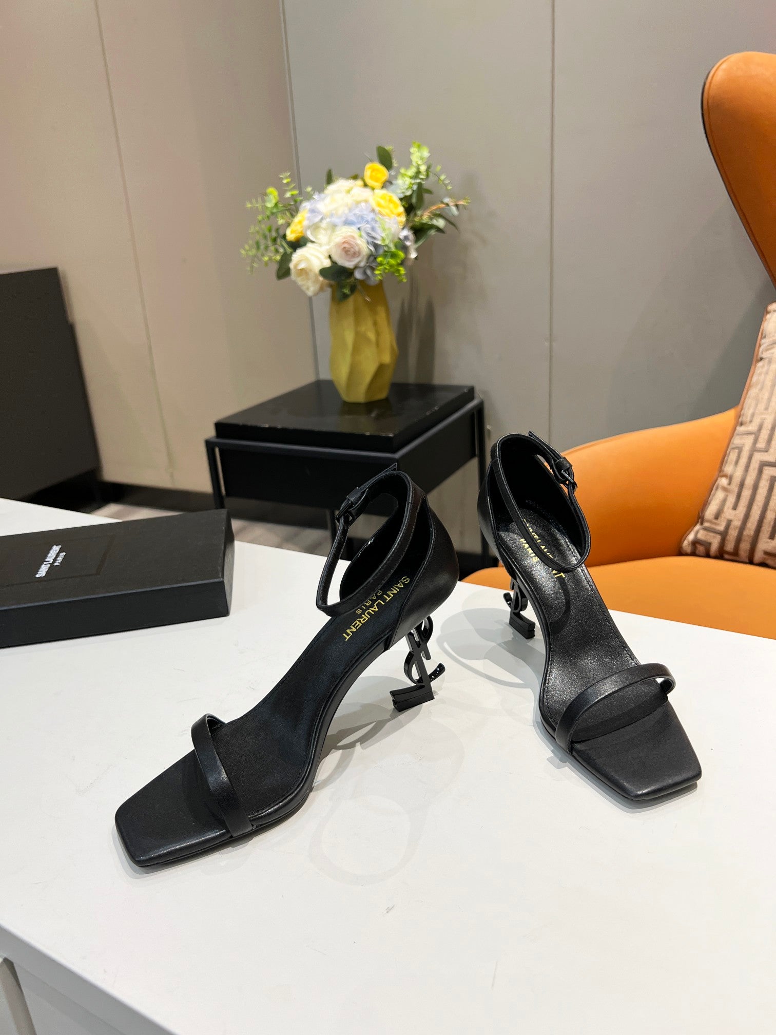 Luxury Shoes Sandals - SL - 546