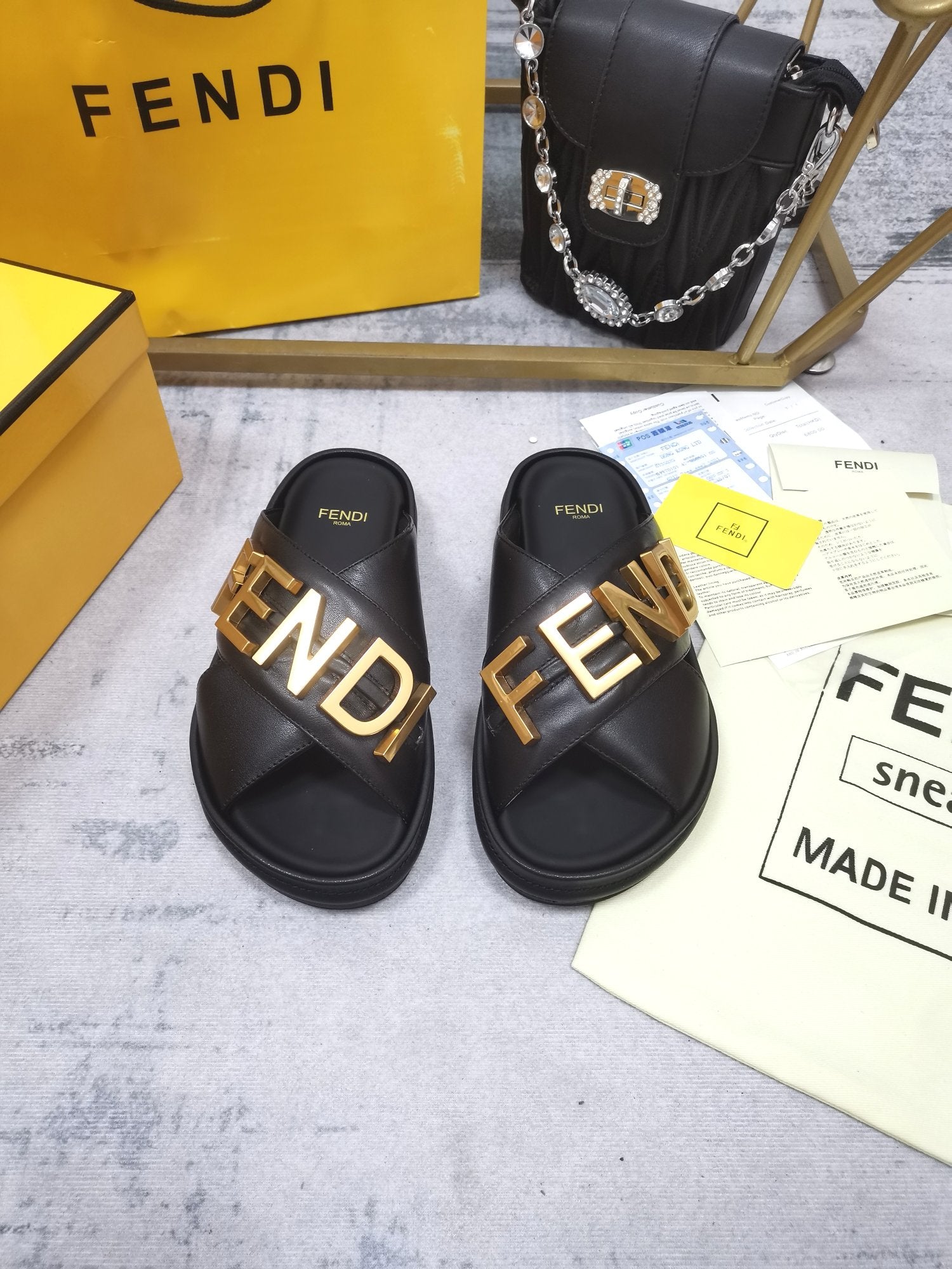 Luxury Shoes - FED - 673