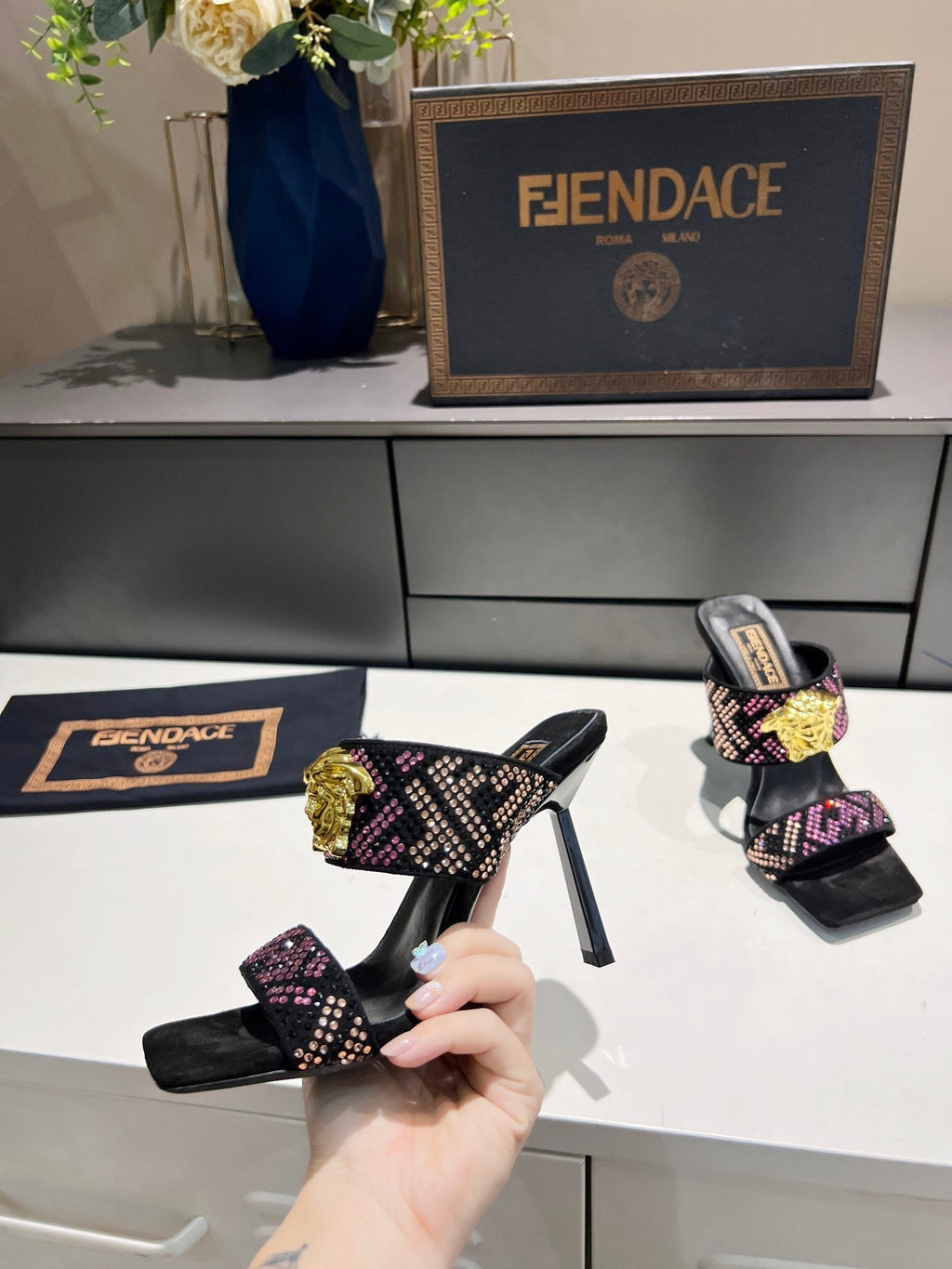 Luxury Shoes - FED - 510
